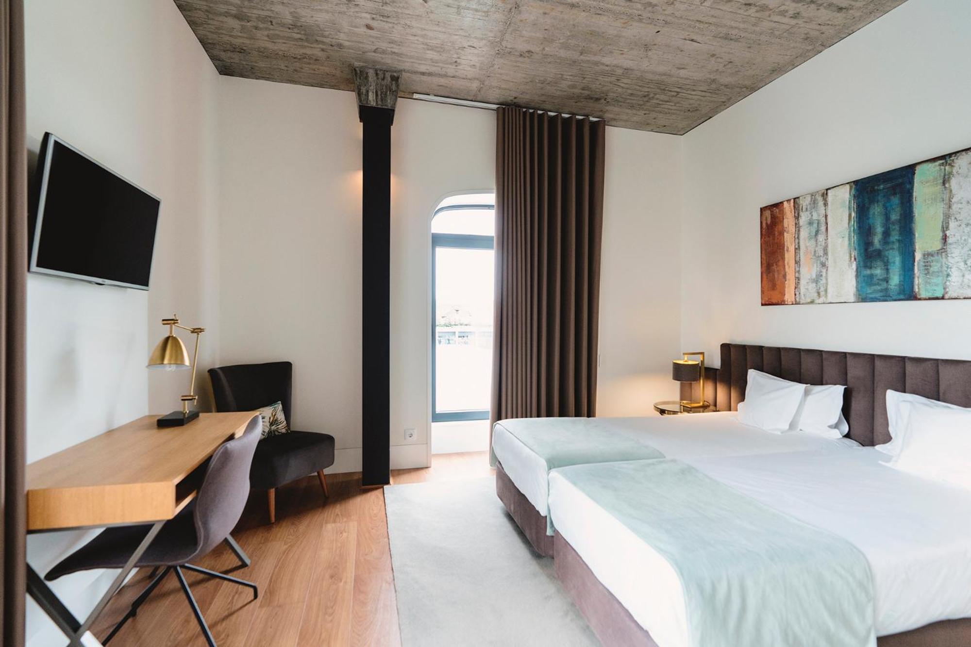 Standard Double or Twin Room photo 2
