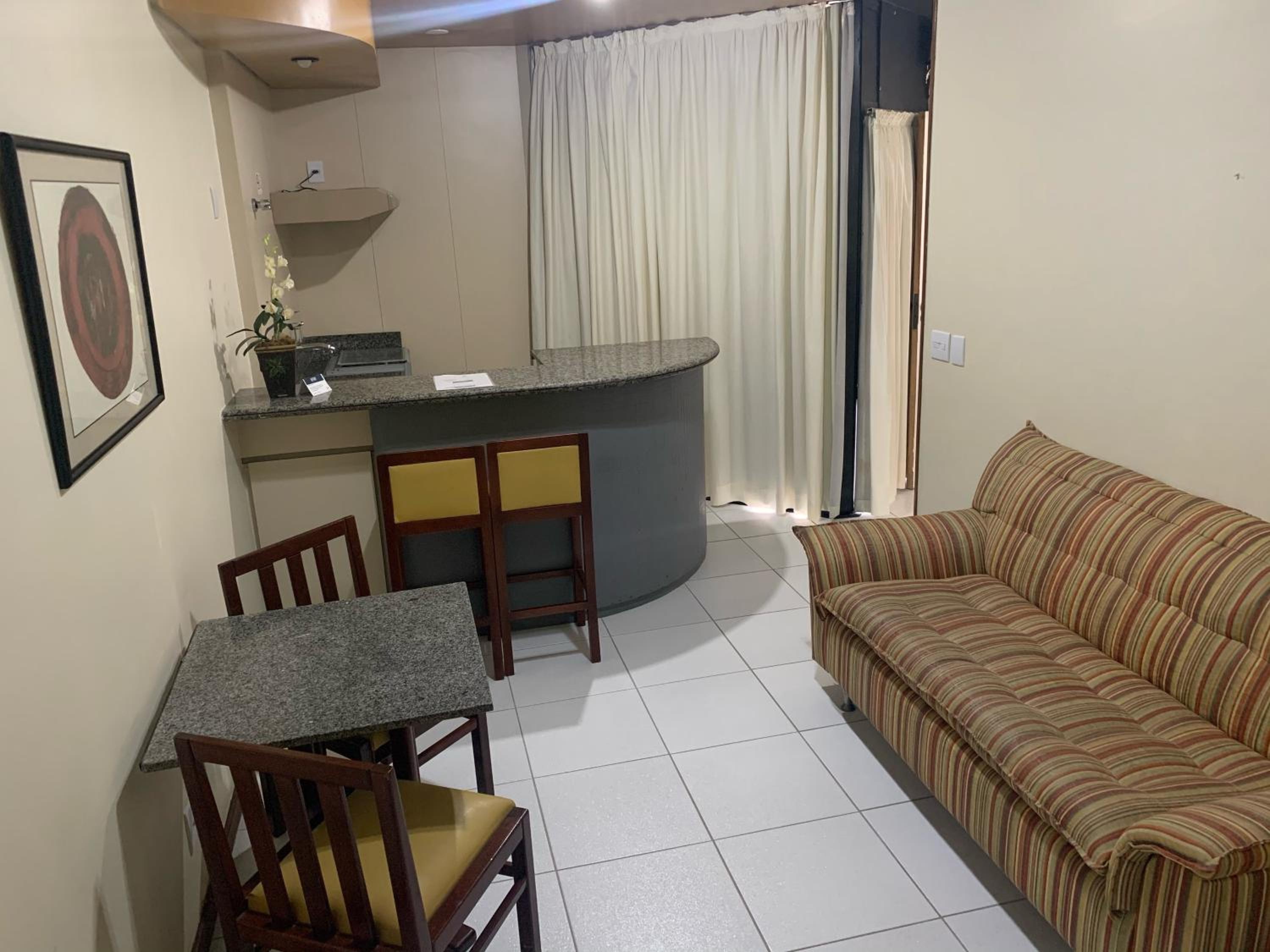 Deluxe Double Room - Photo 12