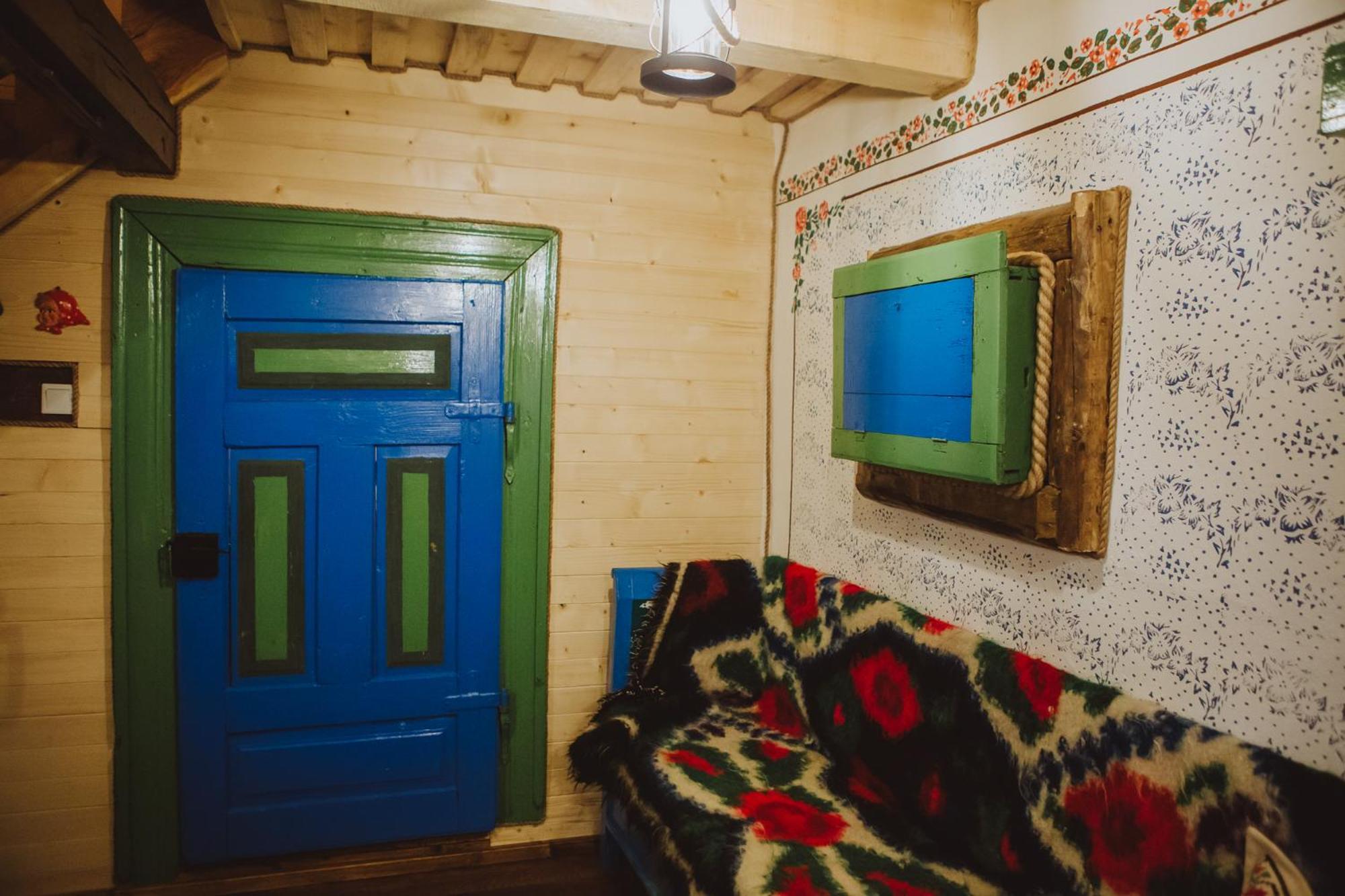 Two-Bedroom Chalet - Photo 64