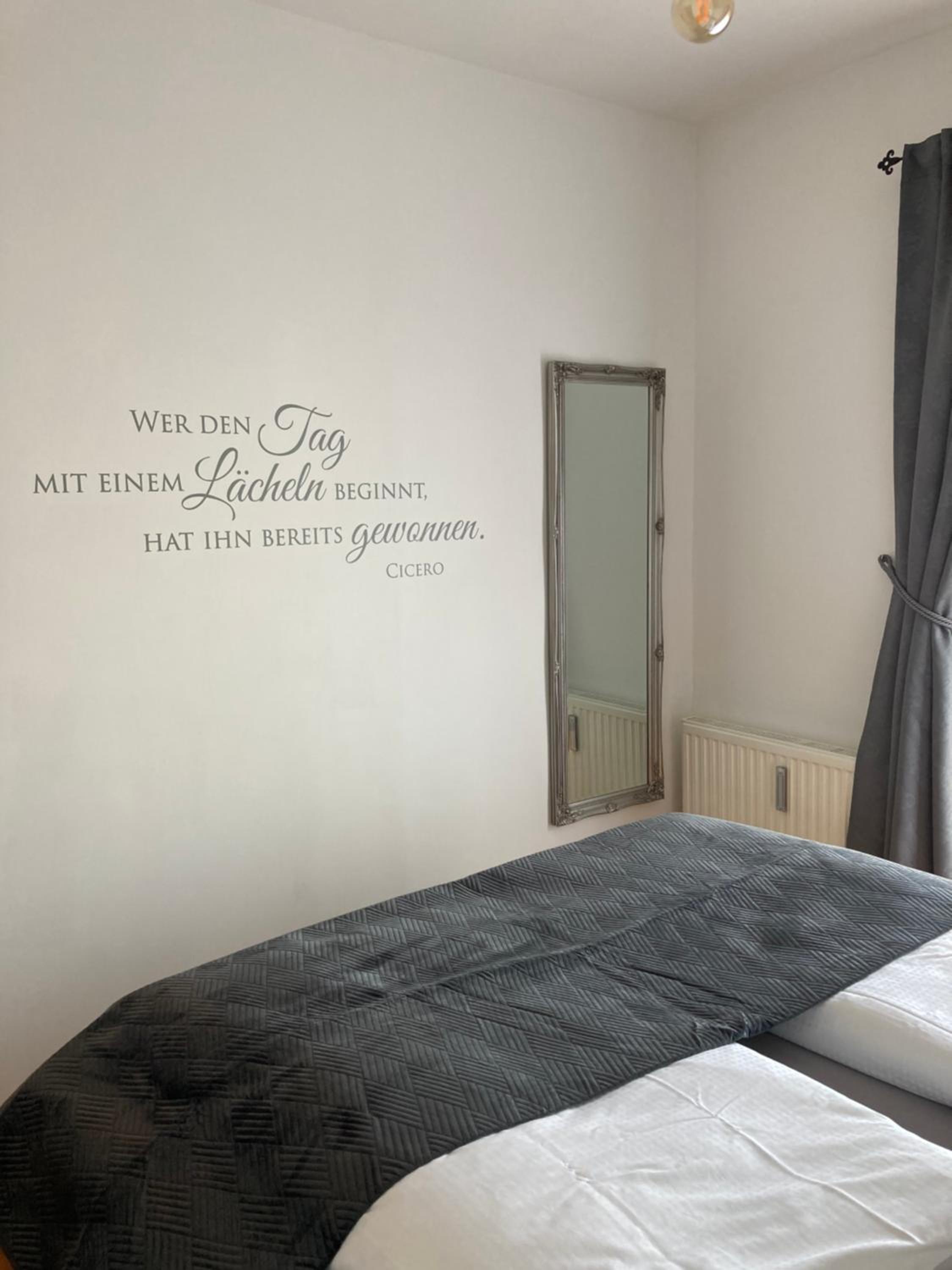 Deluxe Two-Bedroom Apartment with Garden View photo 3