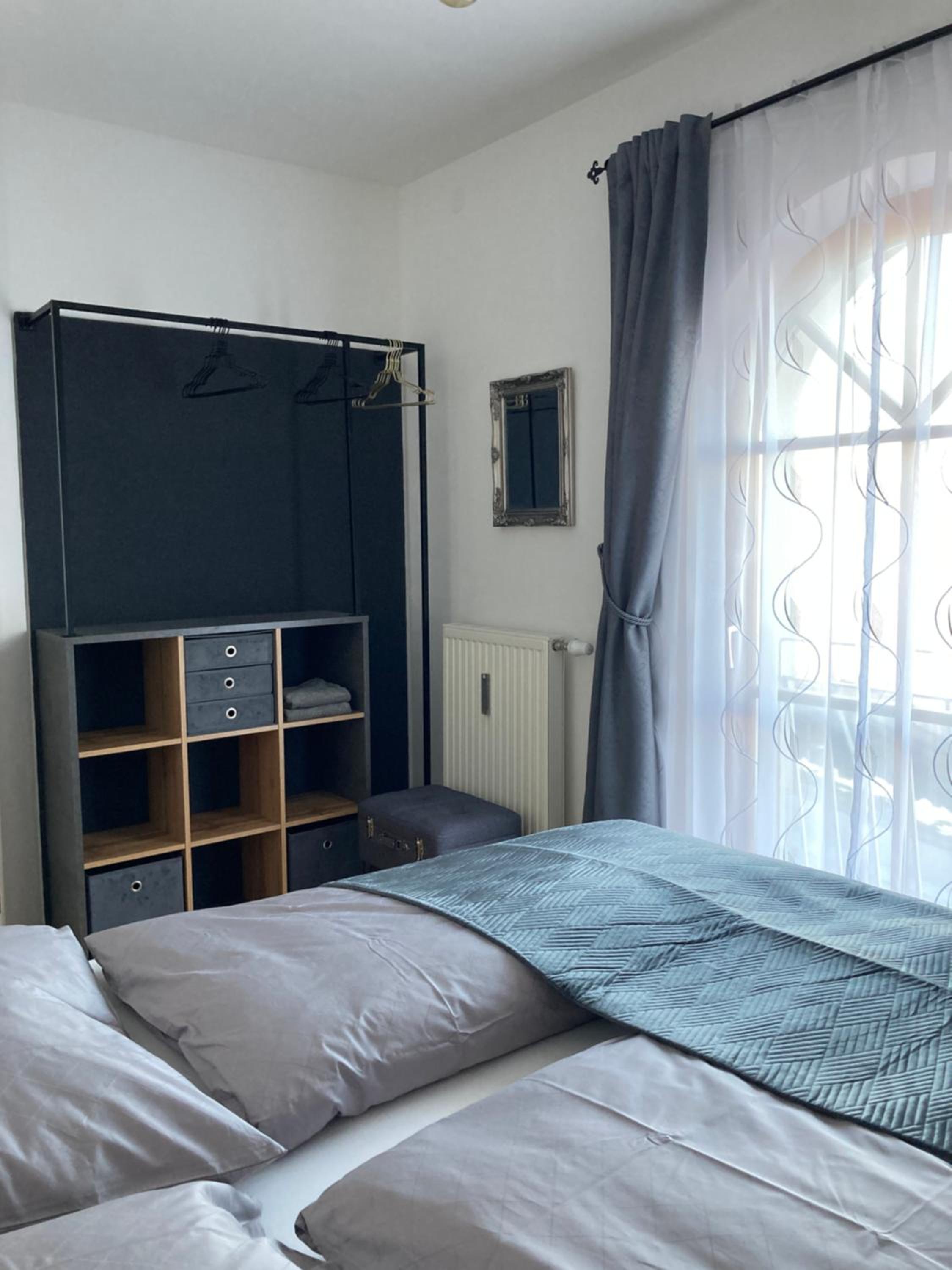 Deluxe Two-Bedroom Apartment with Garden View photo 2