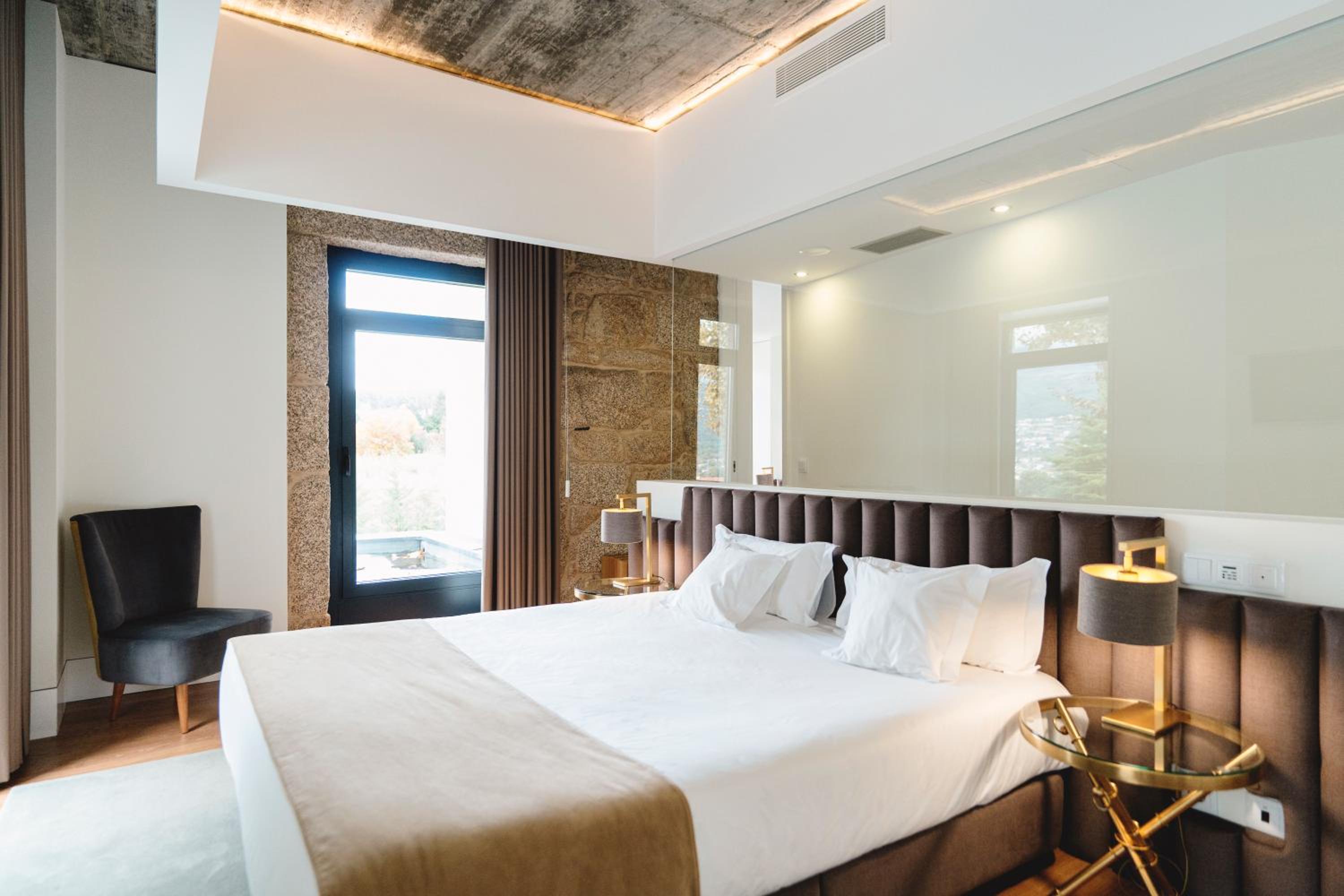 Deluxe Triple Room photo 3