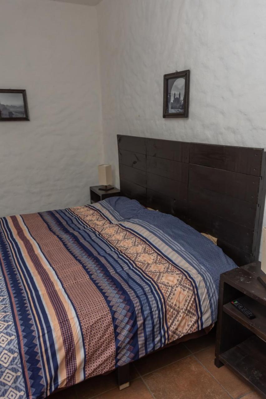 Triple Room with Private Bathroom - Photo 4