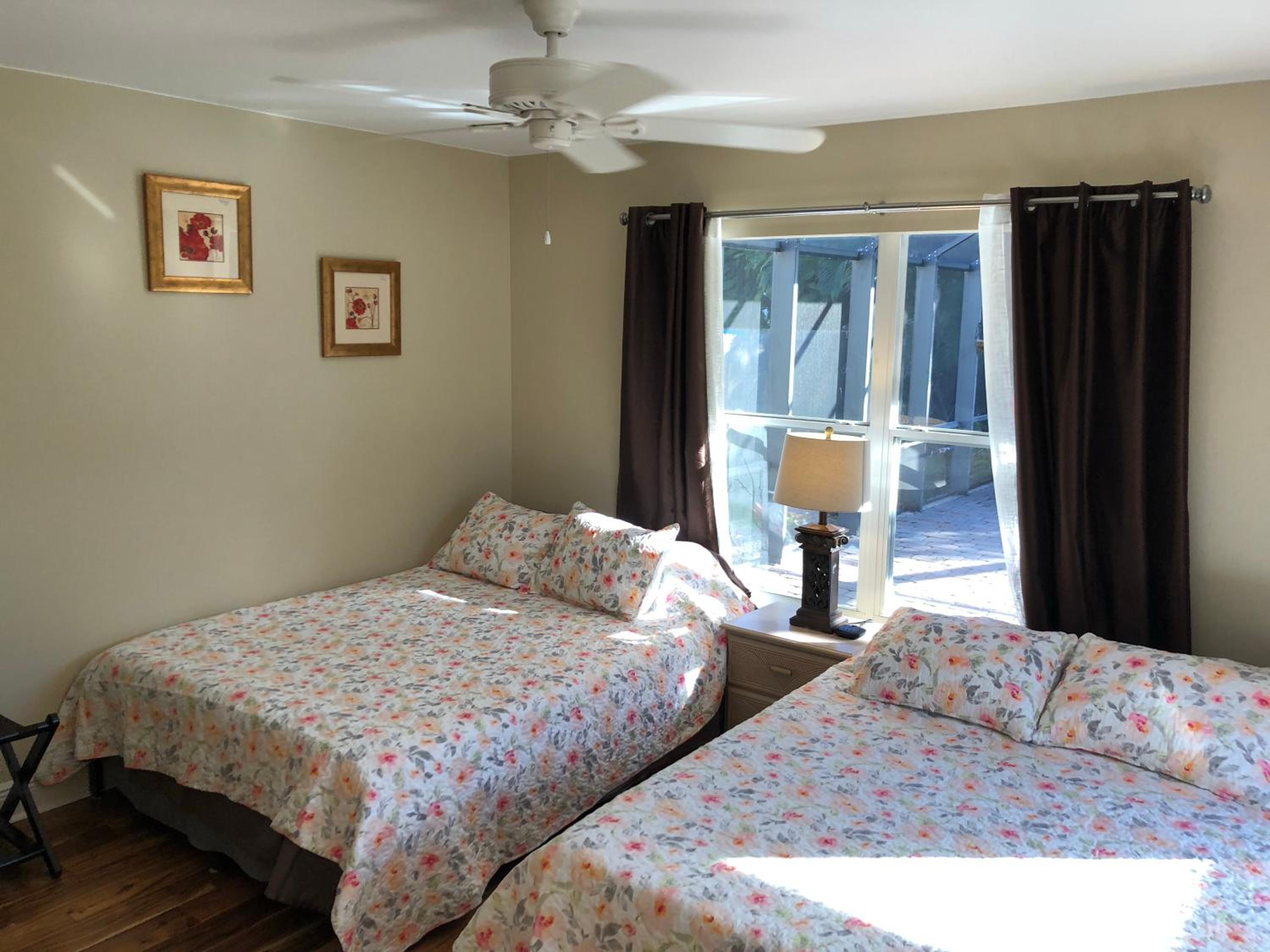 Four-Bedroom House photo 1