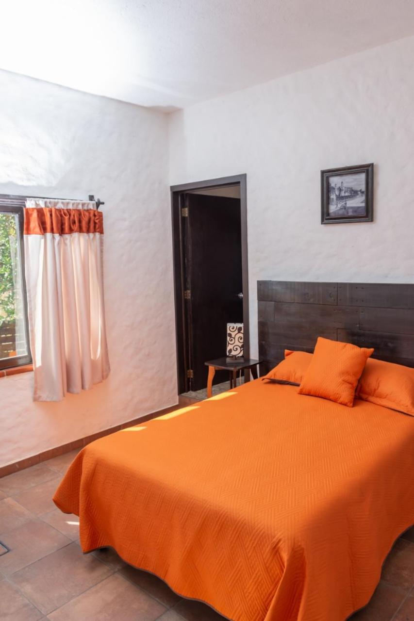 Double Room - Photo 4