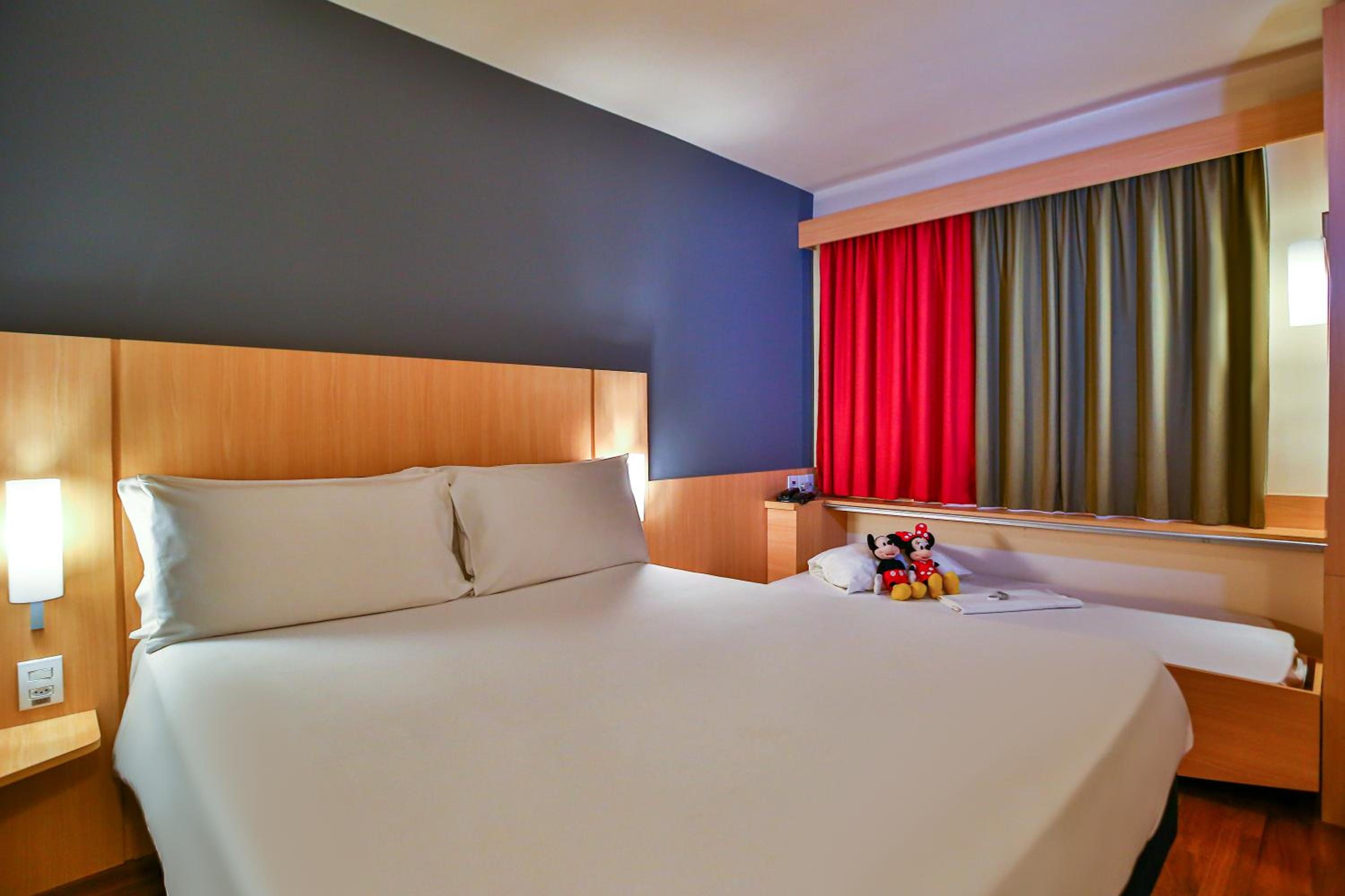Standard Double Room with Child Bed photo 1