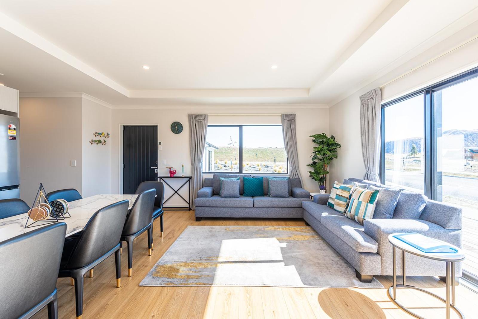 Four-Bedroom House photo 1