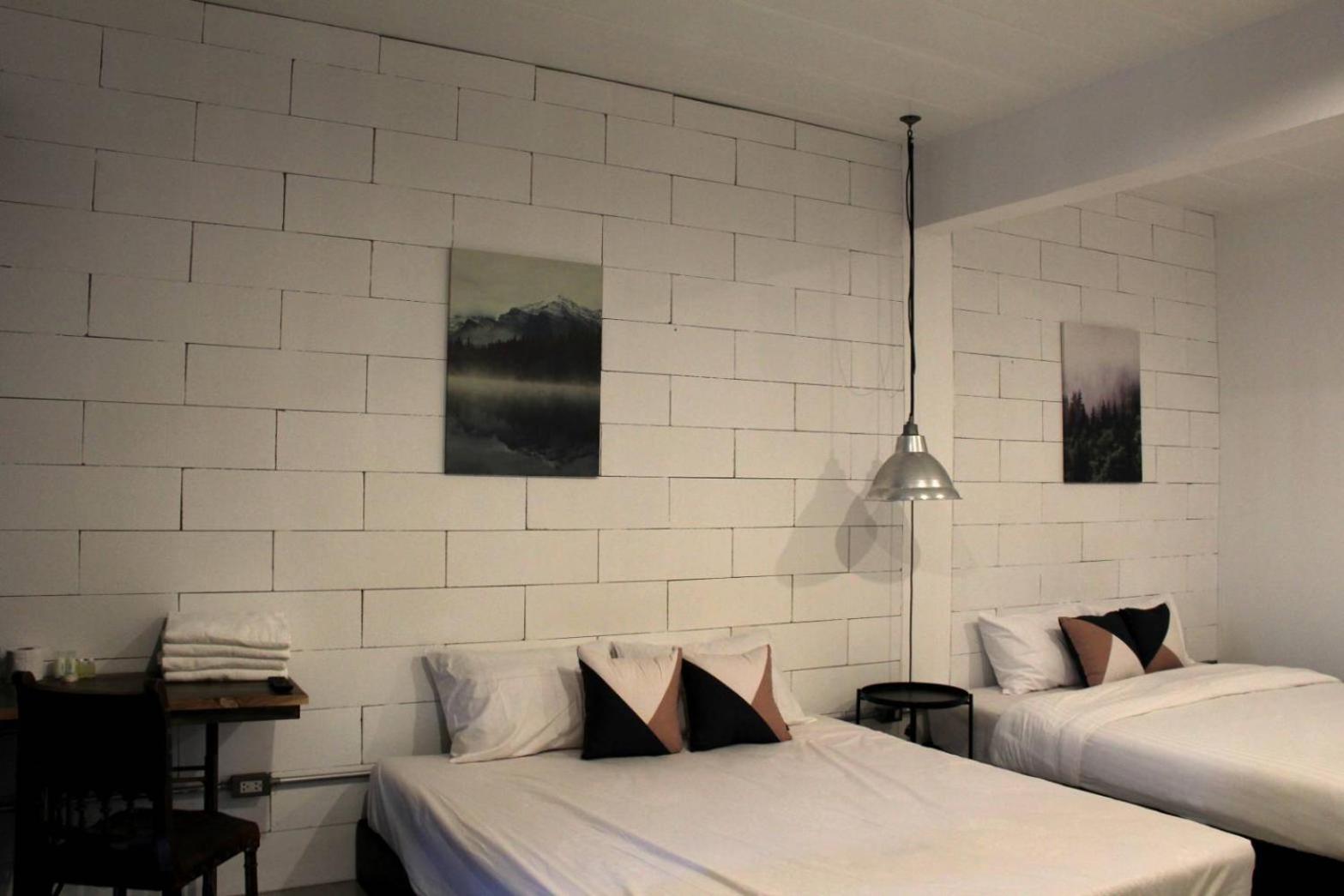 Large Double or Twin Room photo 2