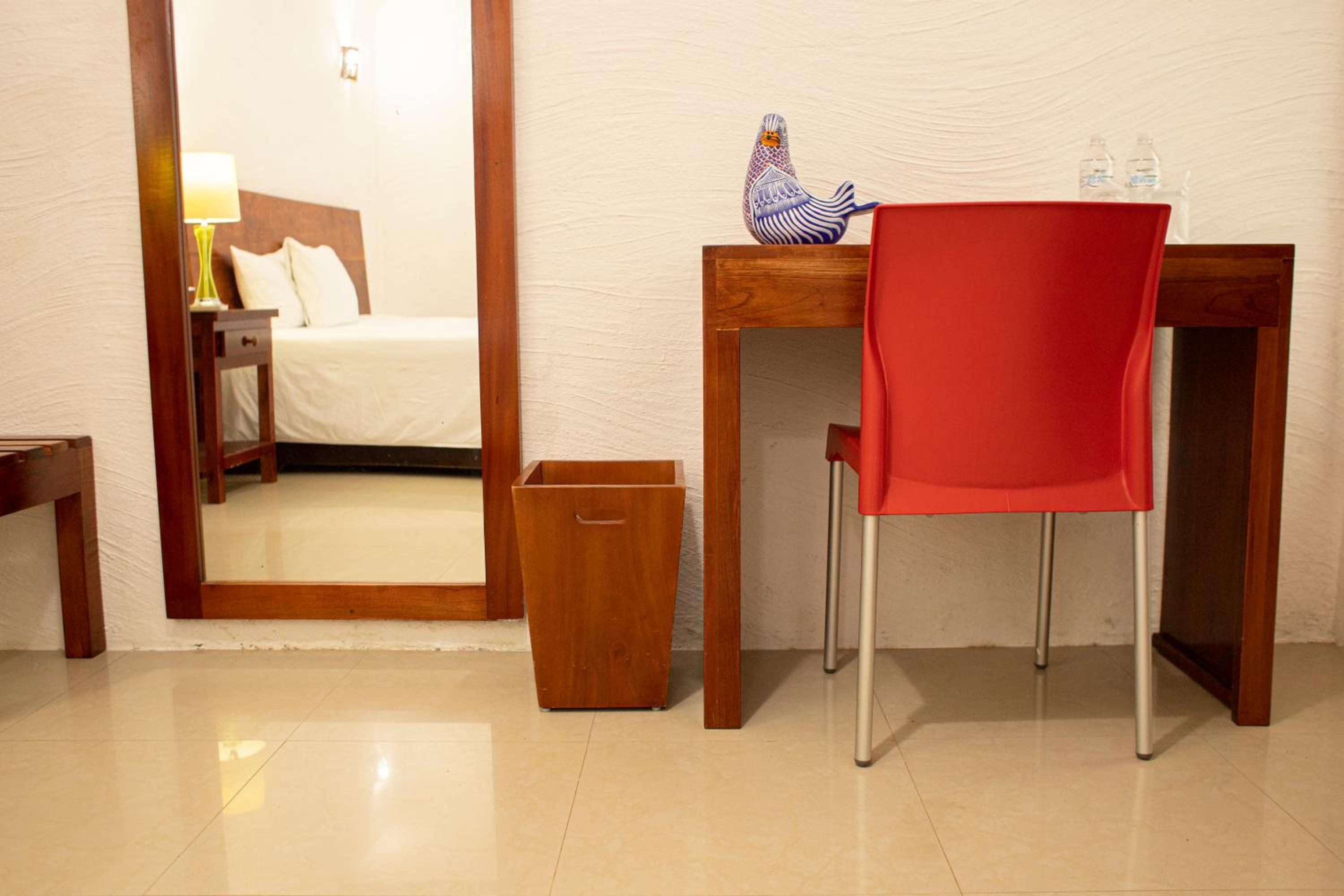 Double Room with Two Double Beds or One Large Bed - Photo 11