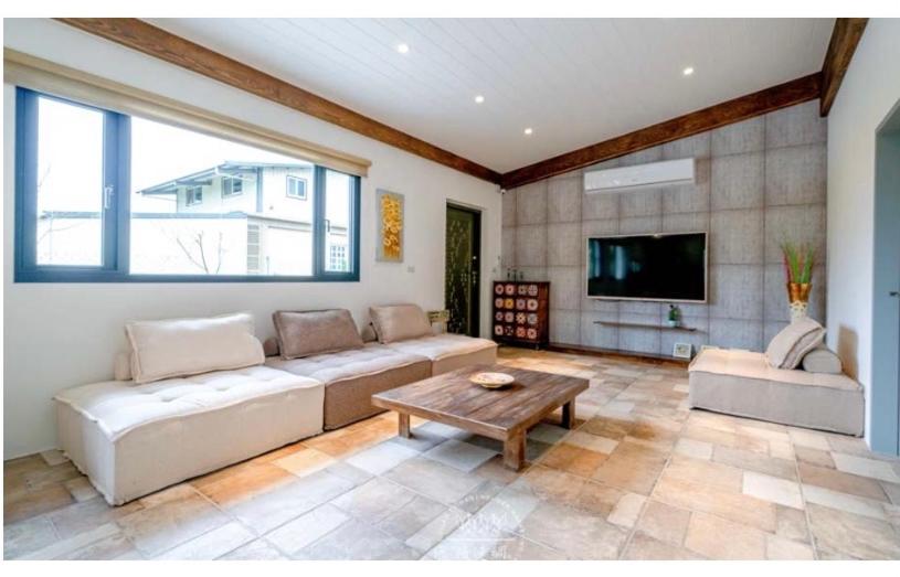 Three-Bedroom Villa photo 1
