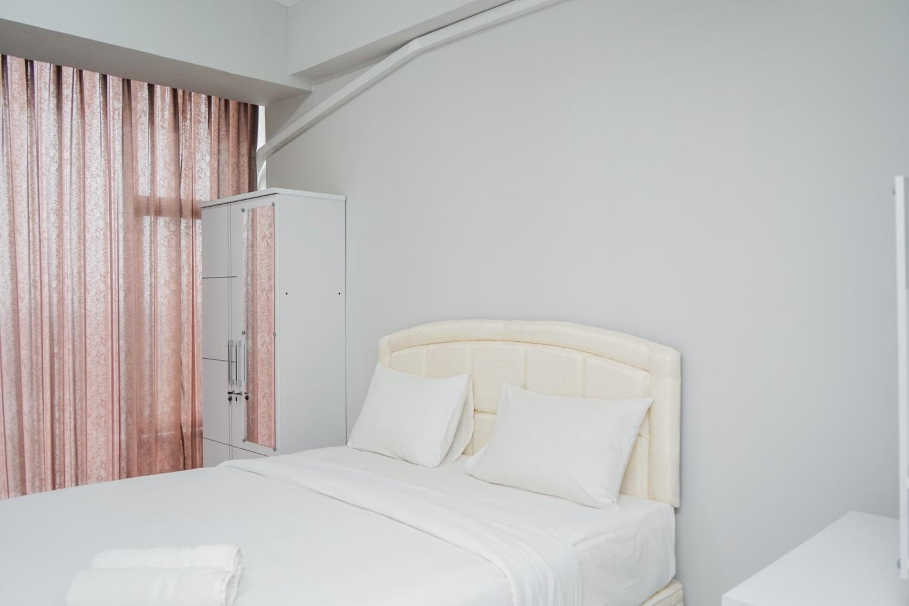 Studio Apartment - Photo 7