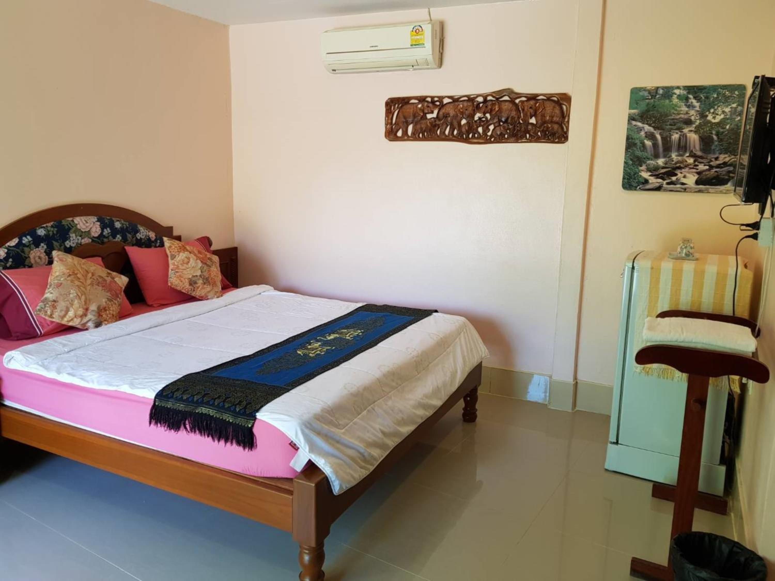 Standard Double Room - Photo 1
