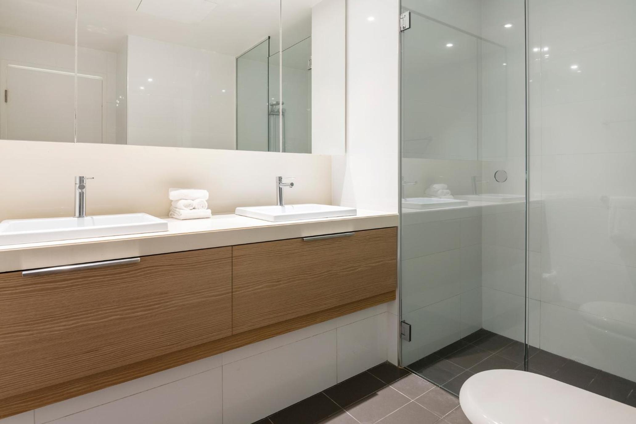 Two Bedroom Apartment with Lagoon View photo 3