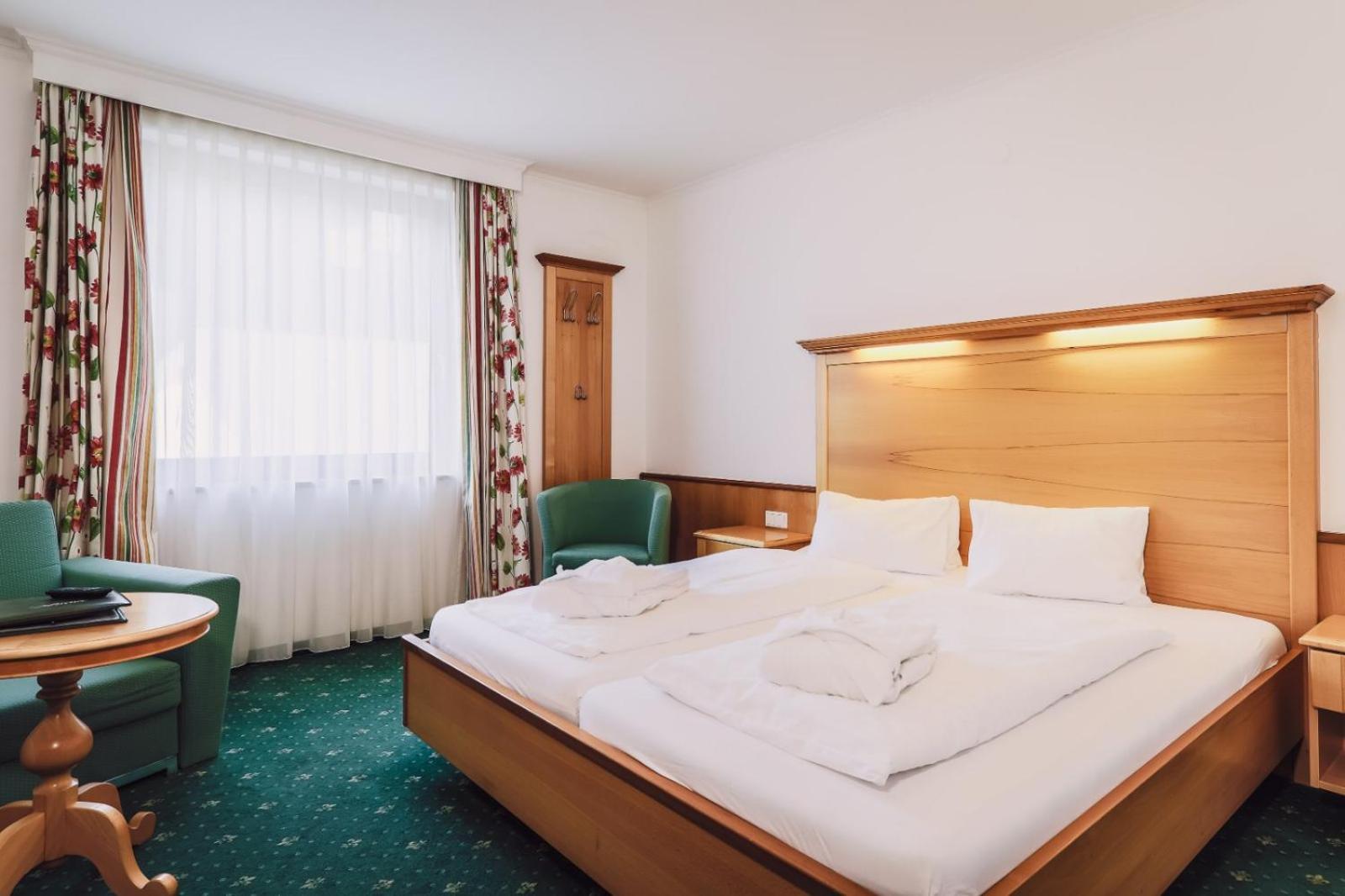Double Room with Mountain View photo 1