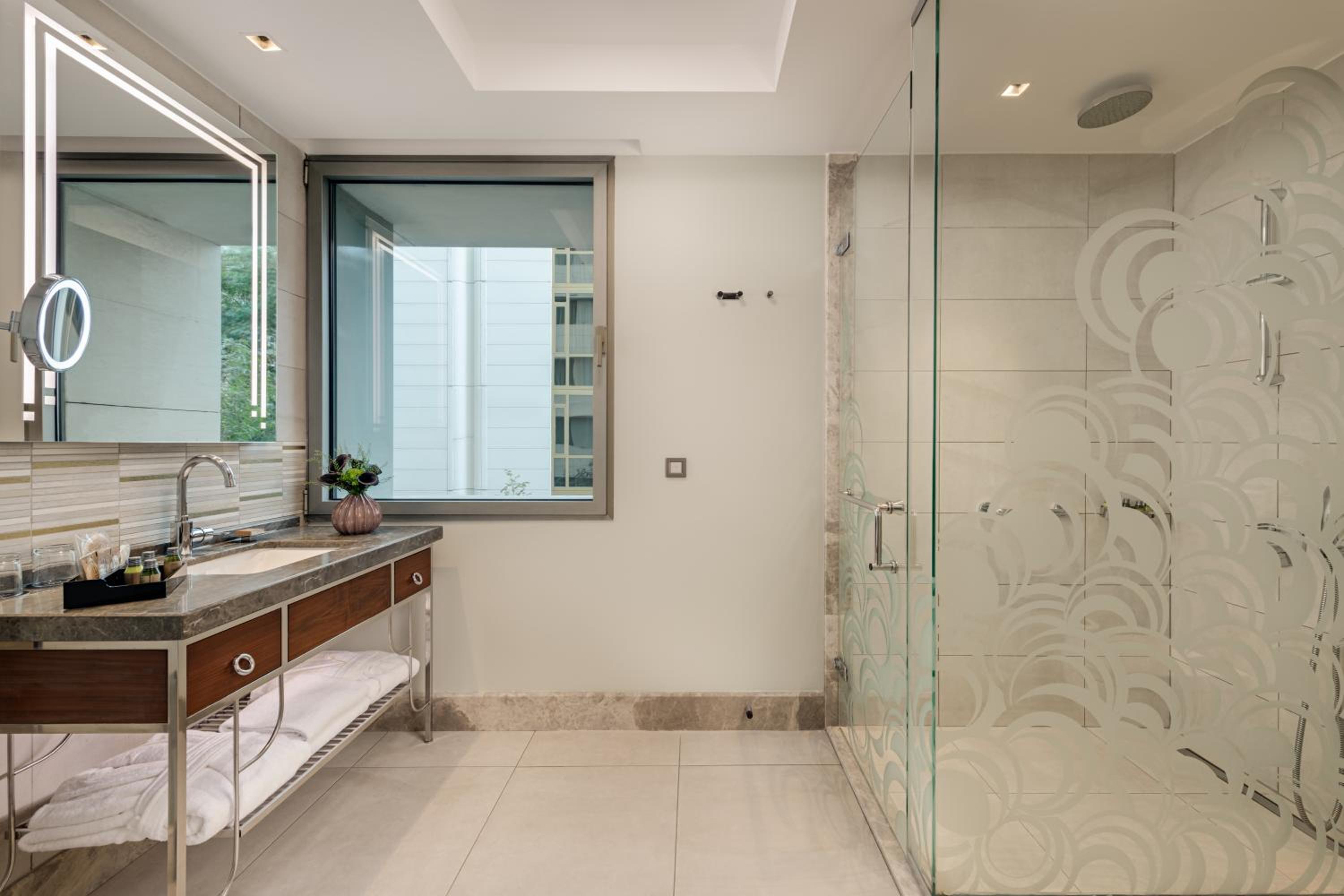Superior Double Room with City View