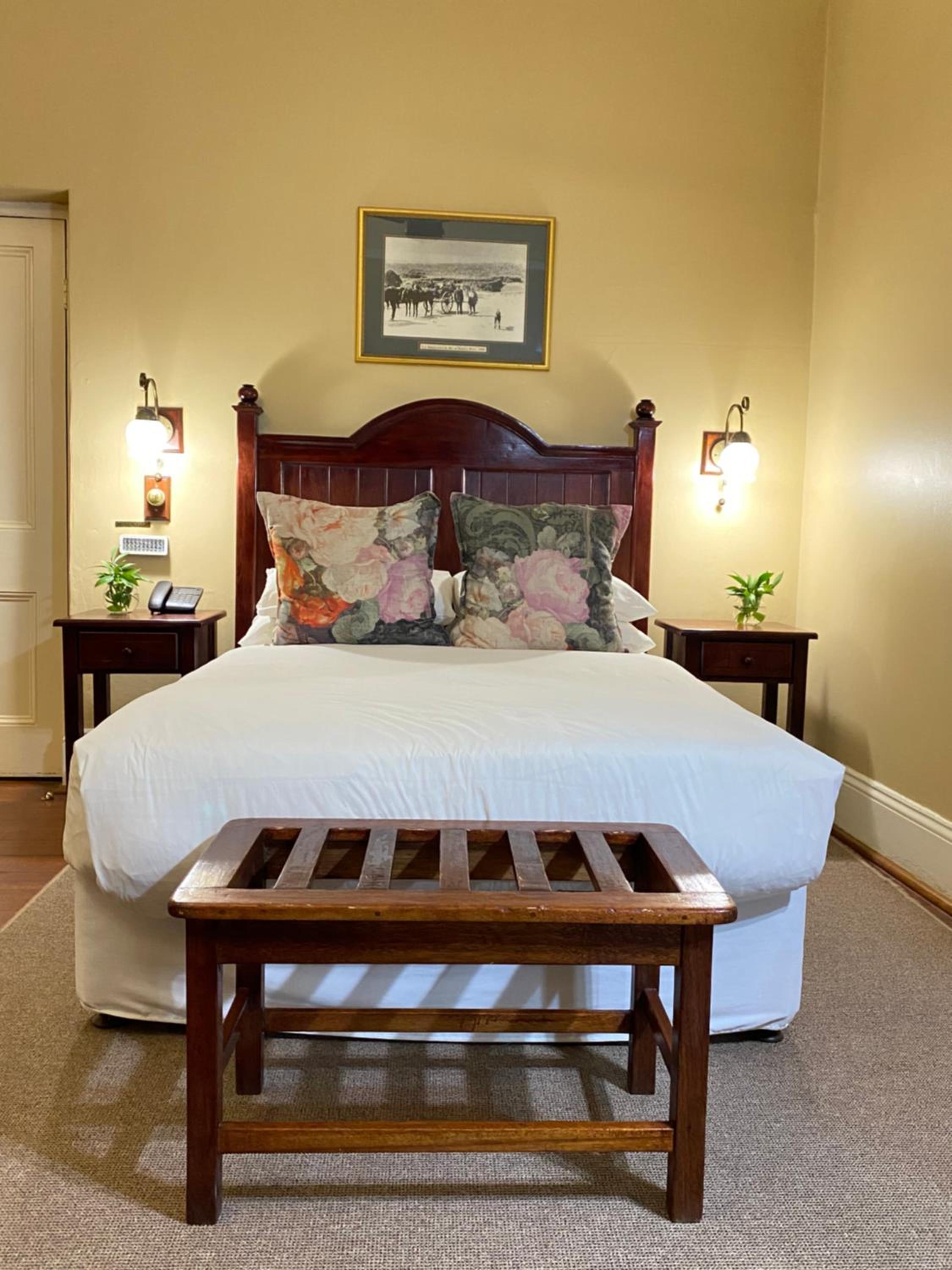 Standard Double or Twin Room photo 1