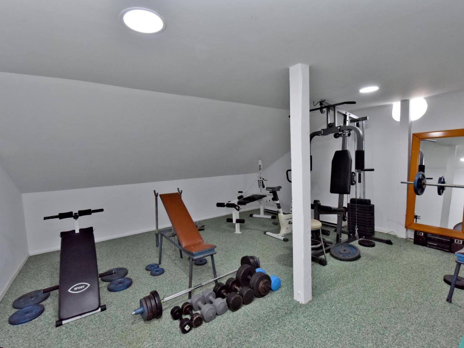 Three-Bedroom House photo 2