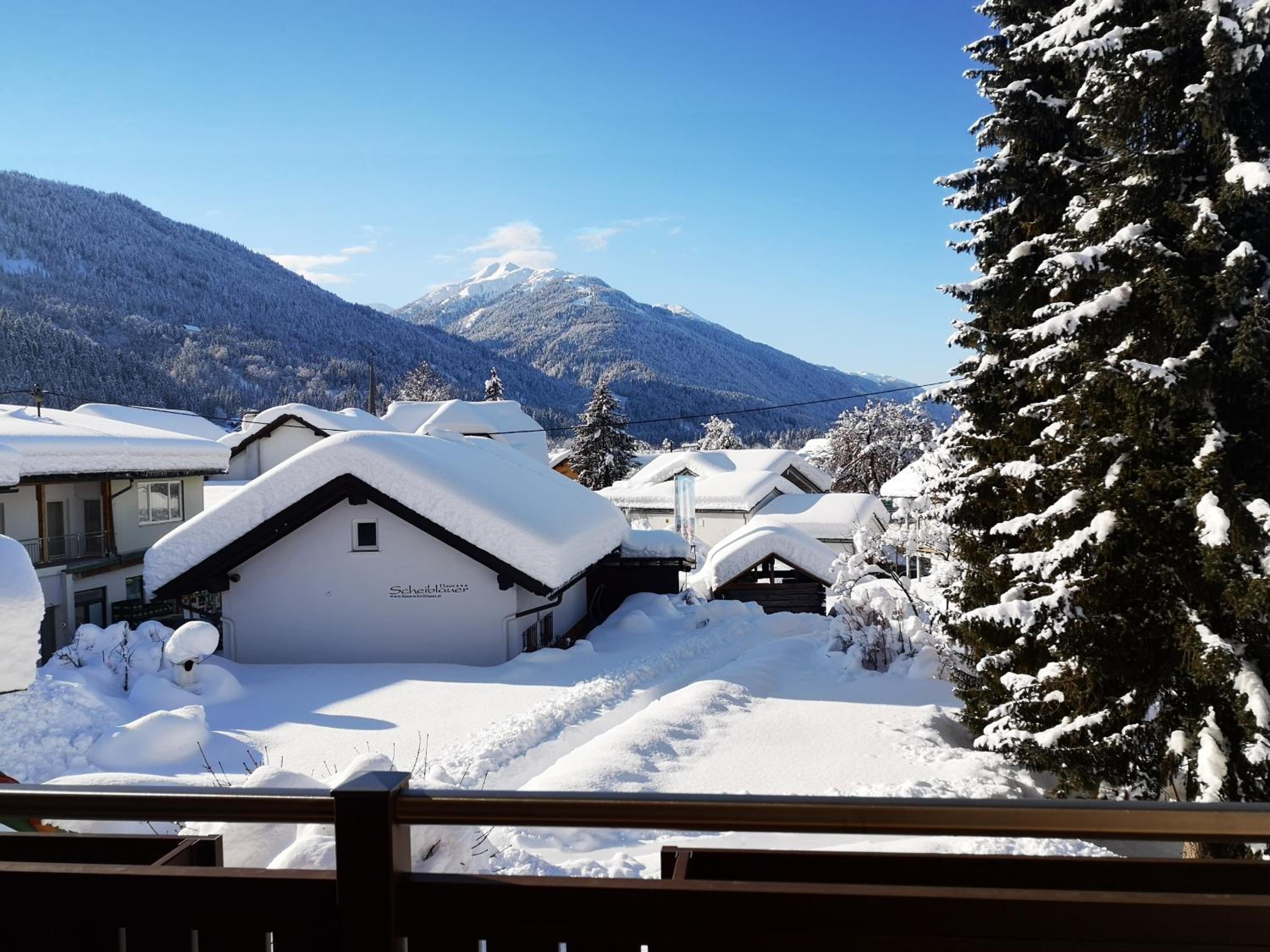 Double Room with Balcony photo 2