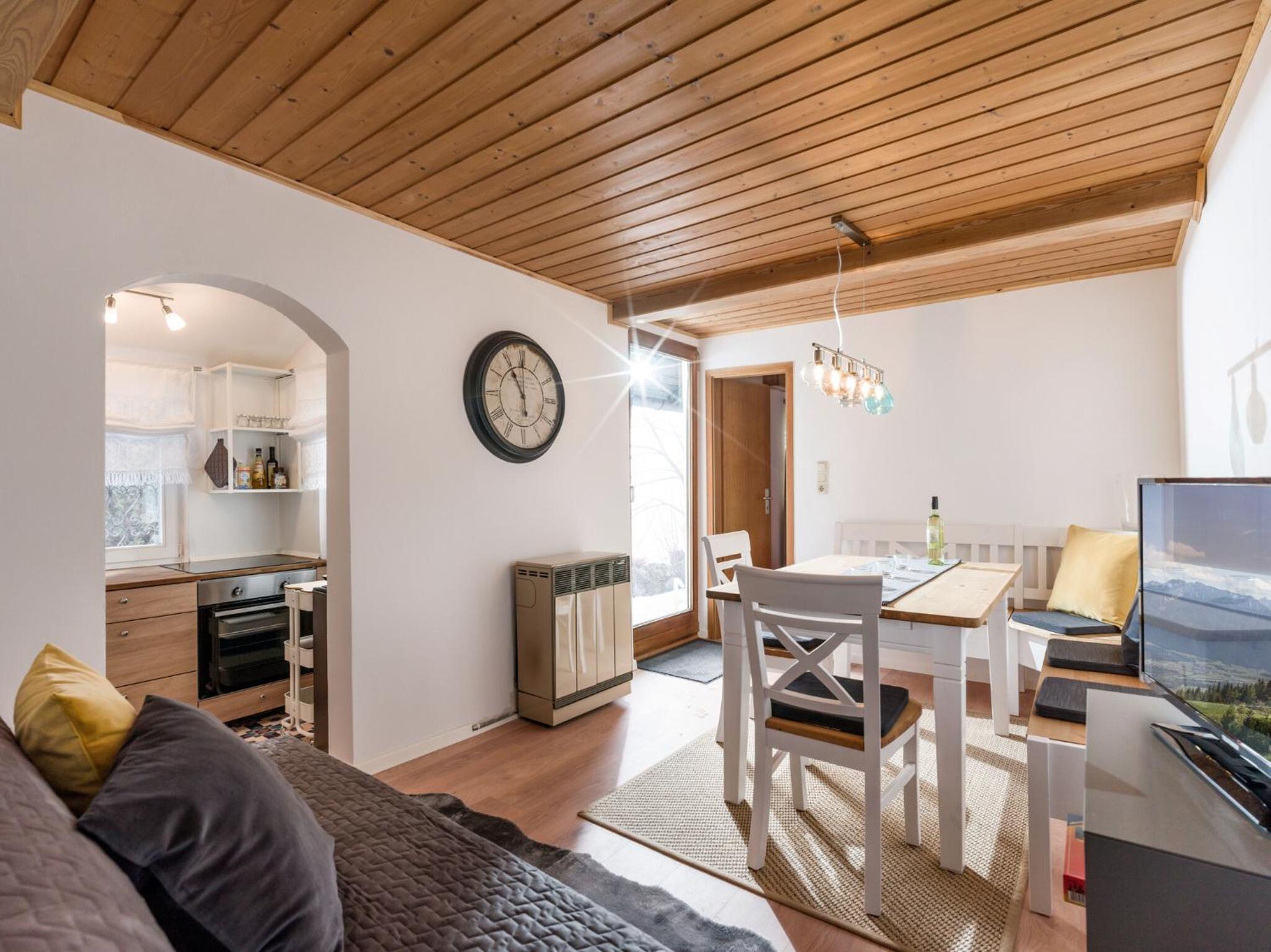 One-Bedroom House photo 2