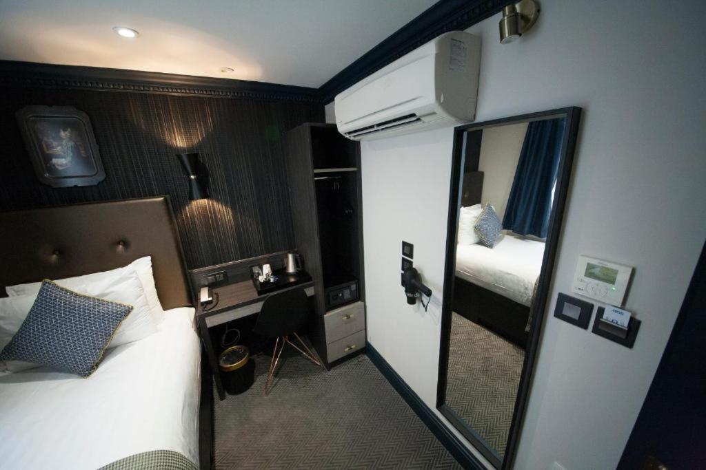 Deluxe Single Room photo 1