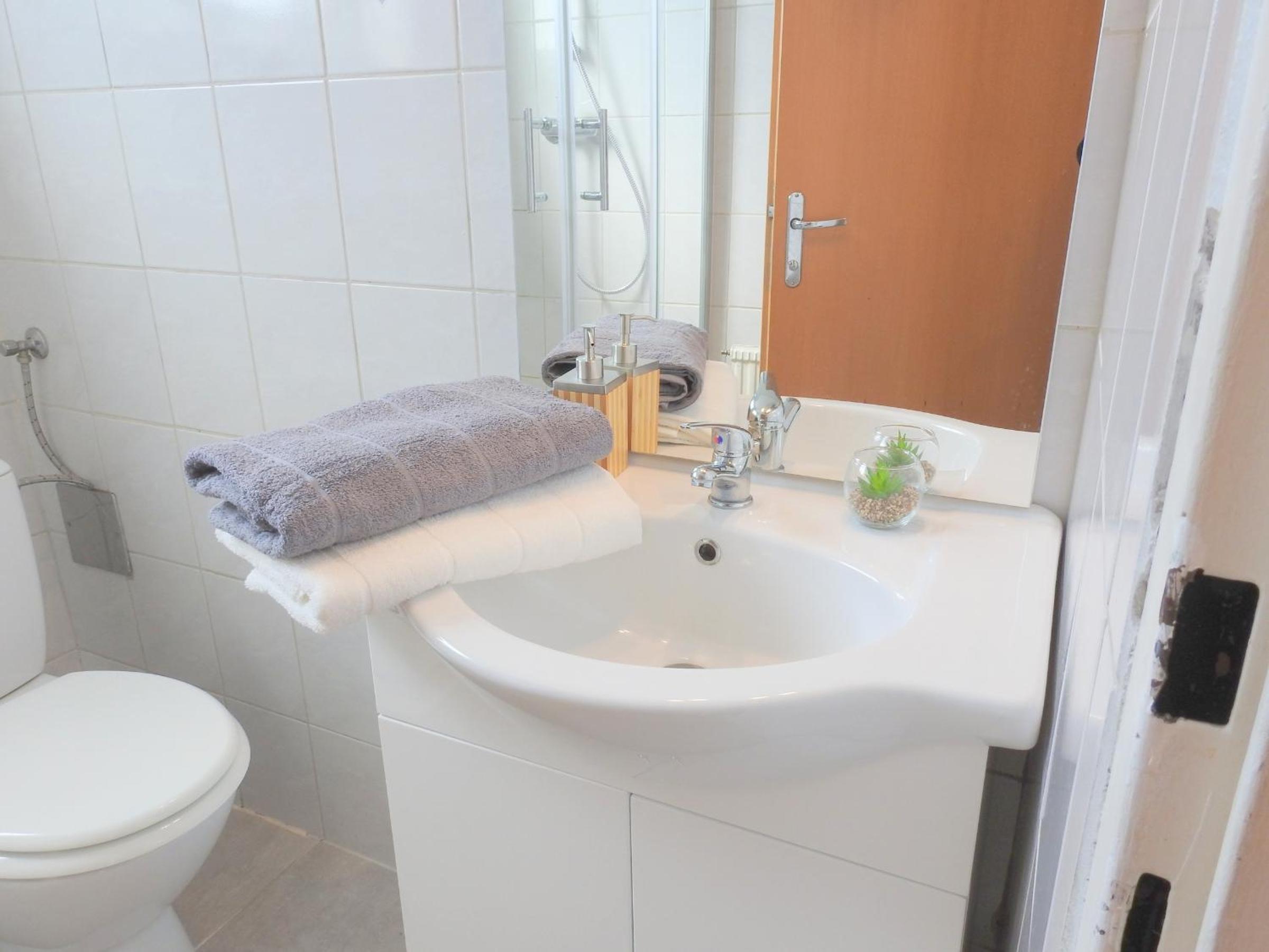Budget Studio-Apartment  photo 3