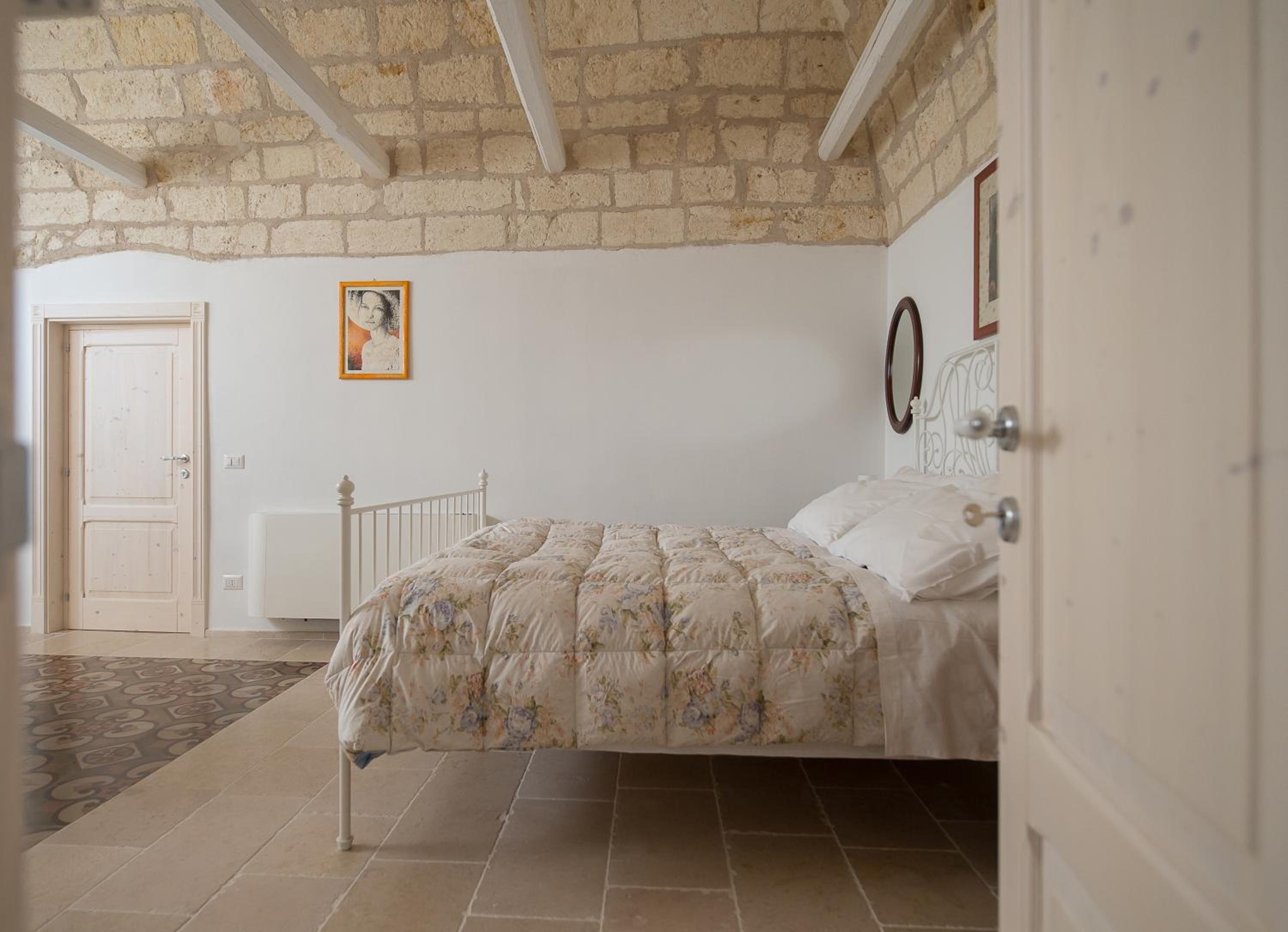 Double Room with Private Bathroom photo 3