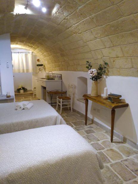 Triple Room - Photo 12