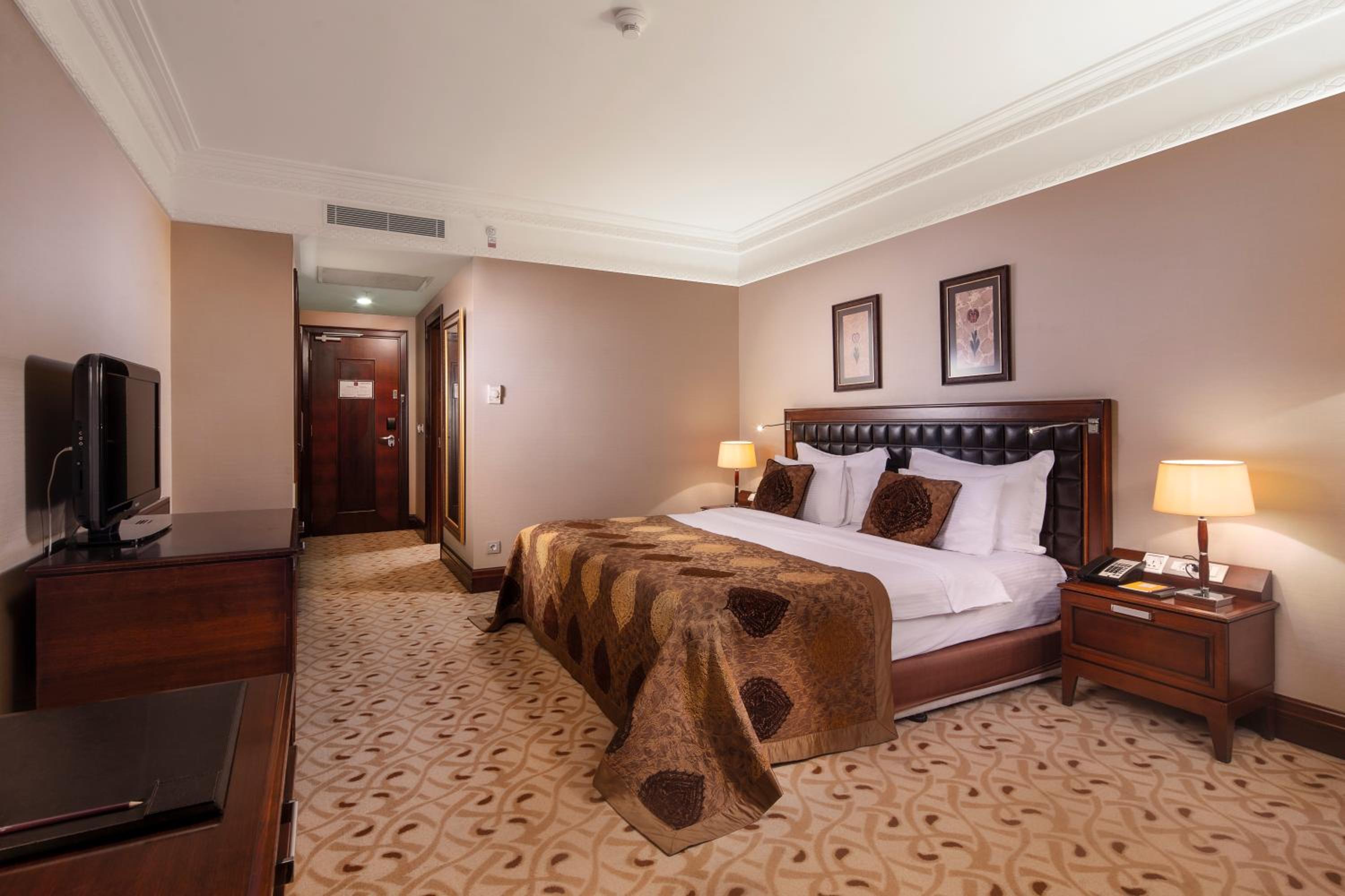 Standard Room photo 3