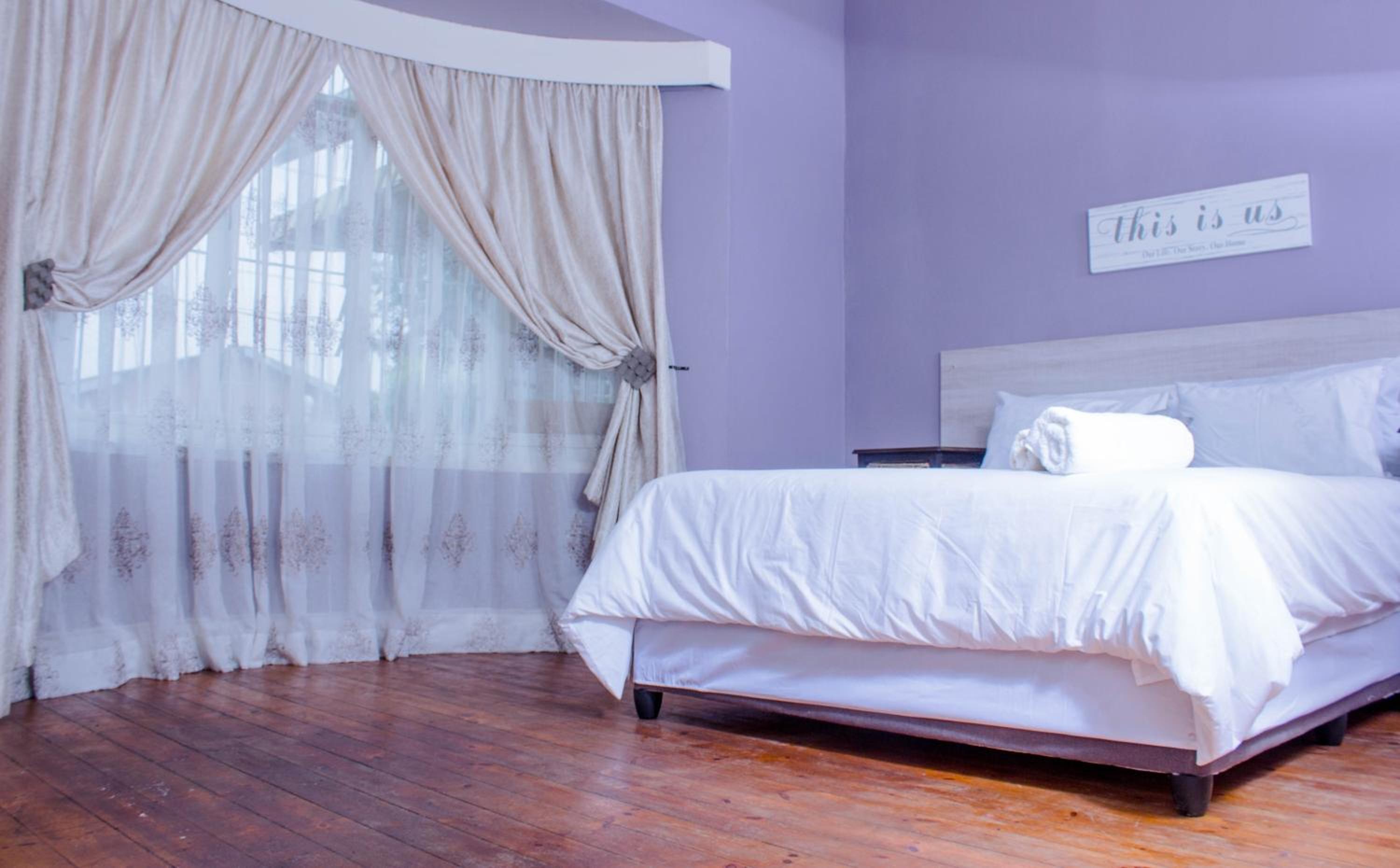 Deluxe Double Room with Shower photo 3