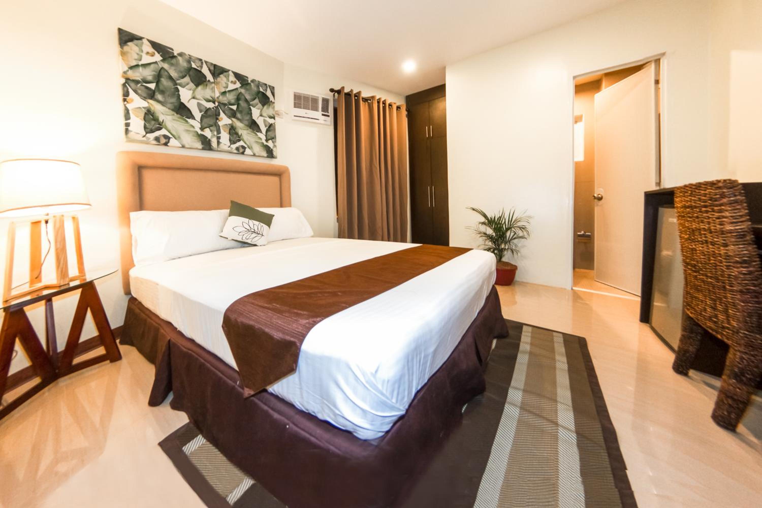 Deluxe Double Room - Photo 1