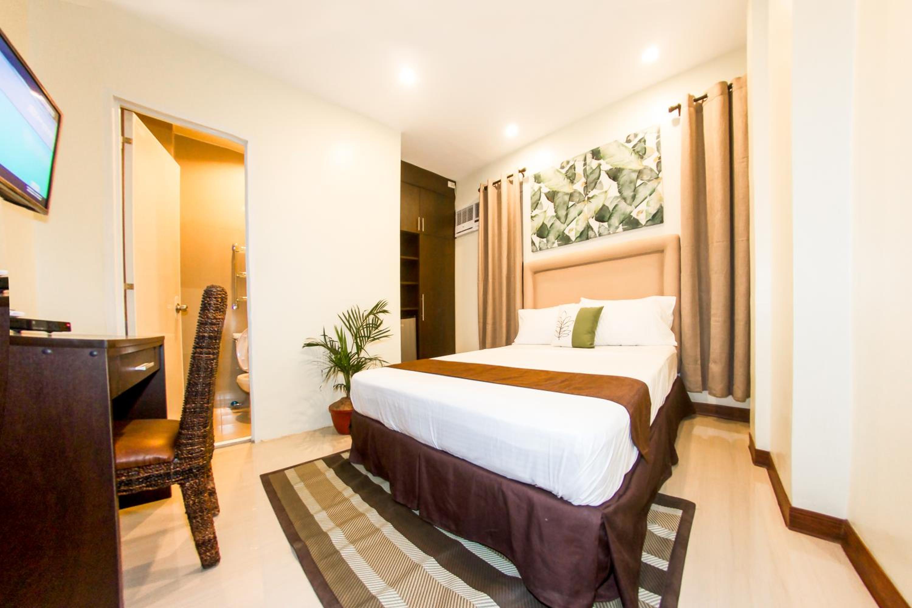 Deluxe Double Room - Photo 5