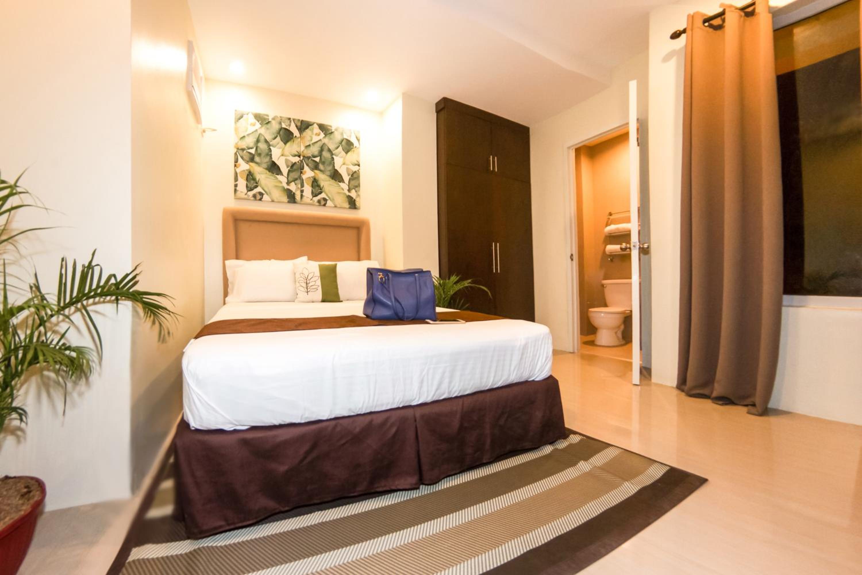 Deluxe Double Room - Photo 3