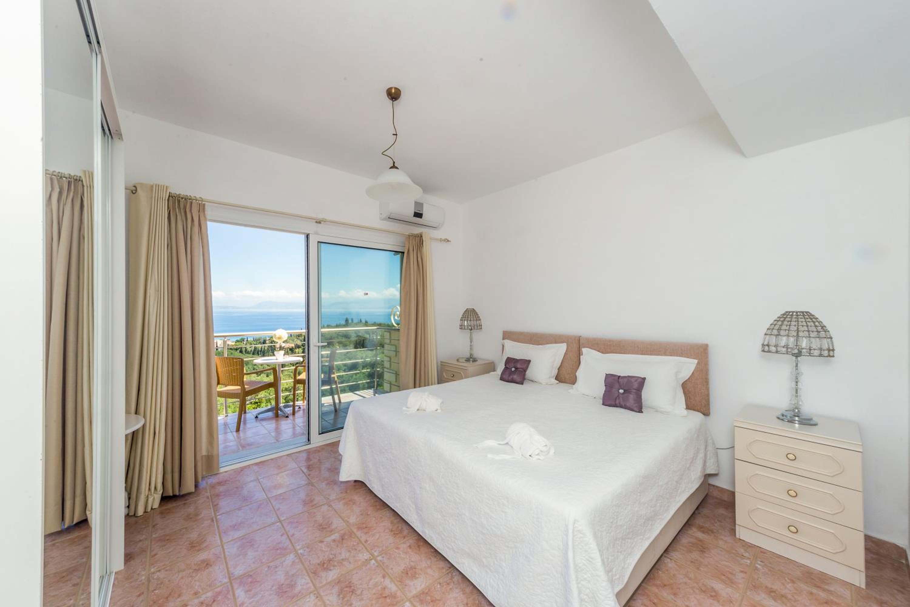 Penthouse Apartment with Hot Tub