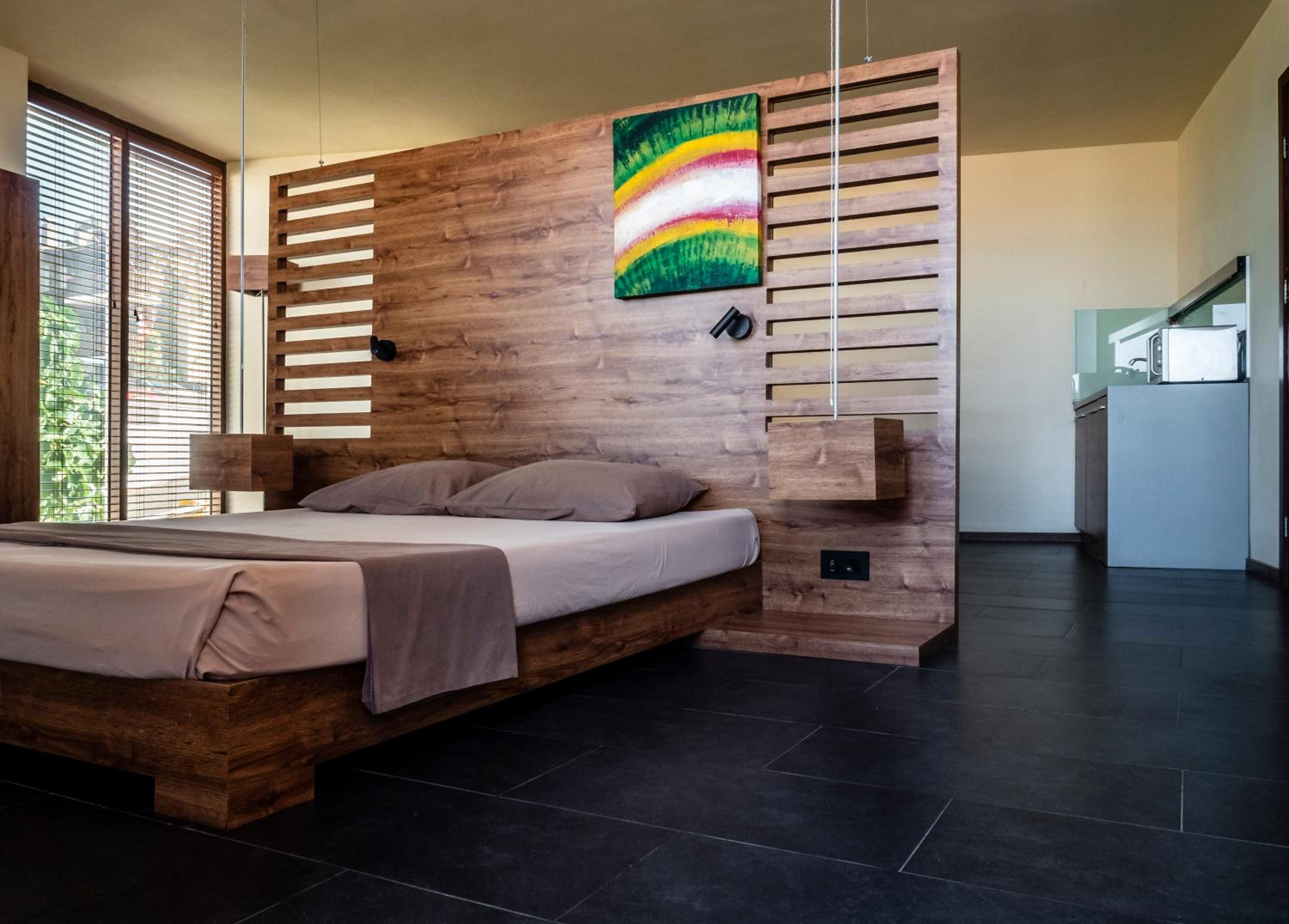 Studio with Balcony and Sea View