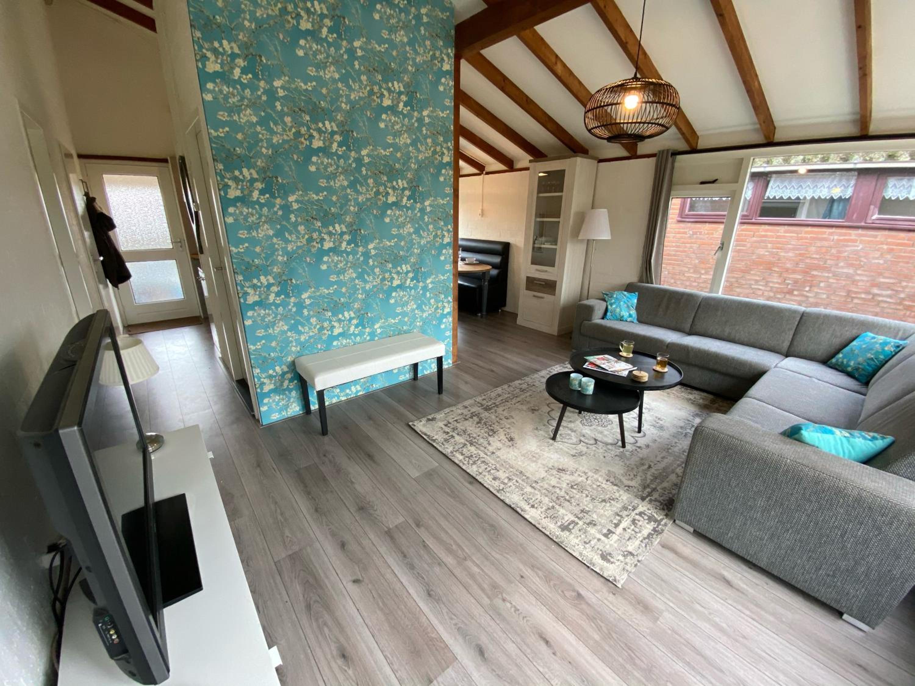 Three-Bedroom Bungalow photo 1