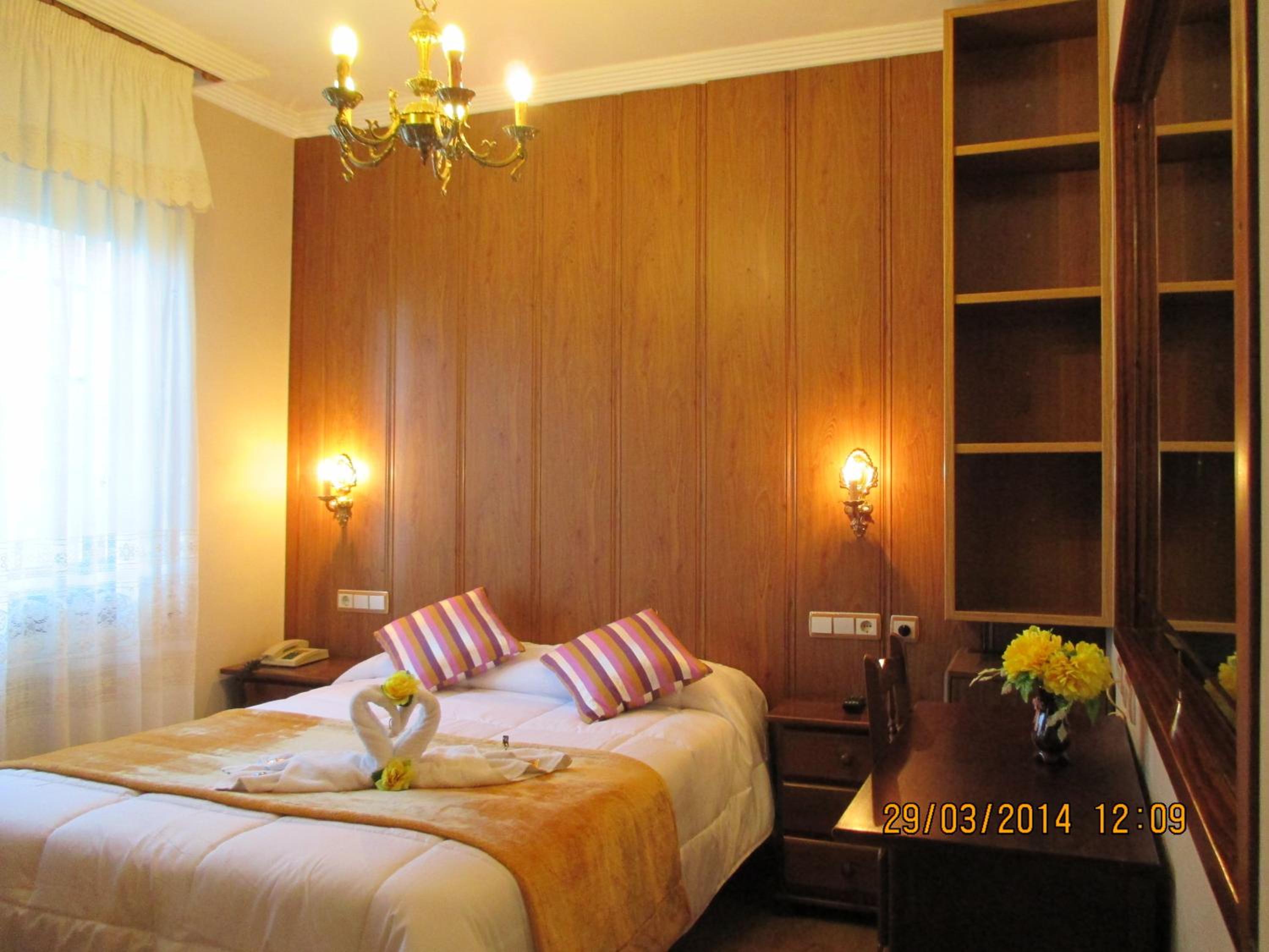 Double Room with parking included photo 3