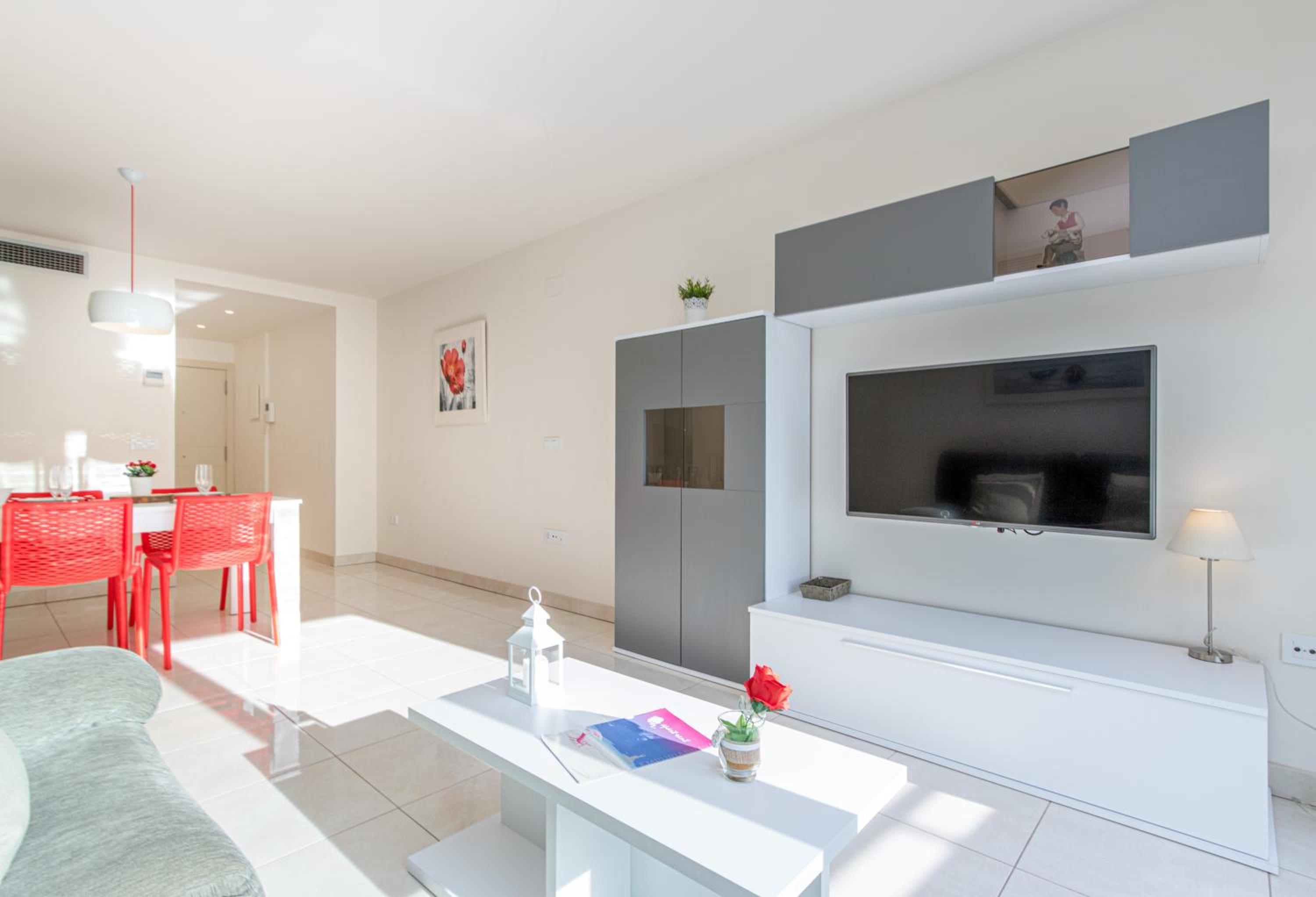 Apartamento con Balcón