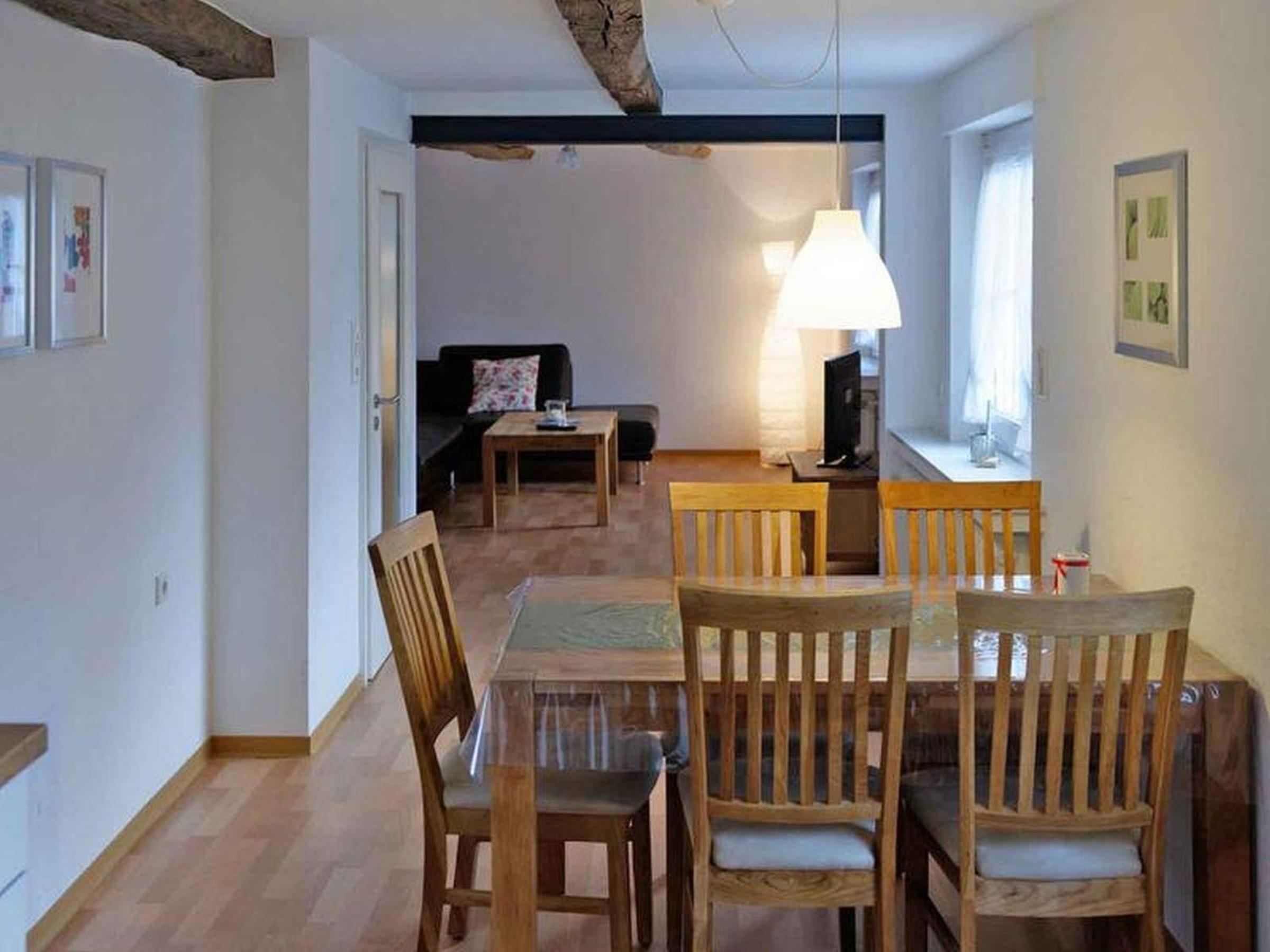 Two-Bedroom Deluxe Apartment with Garden View photo 2