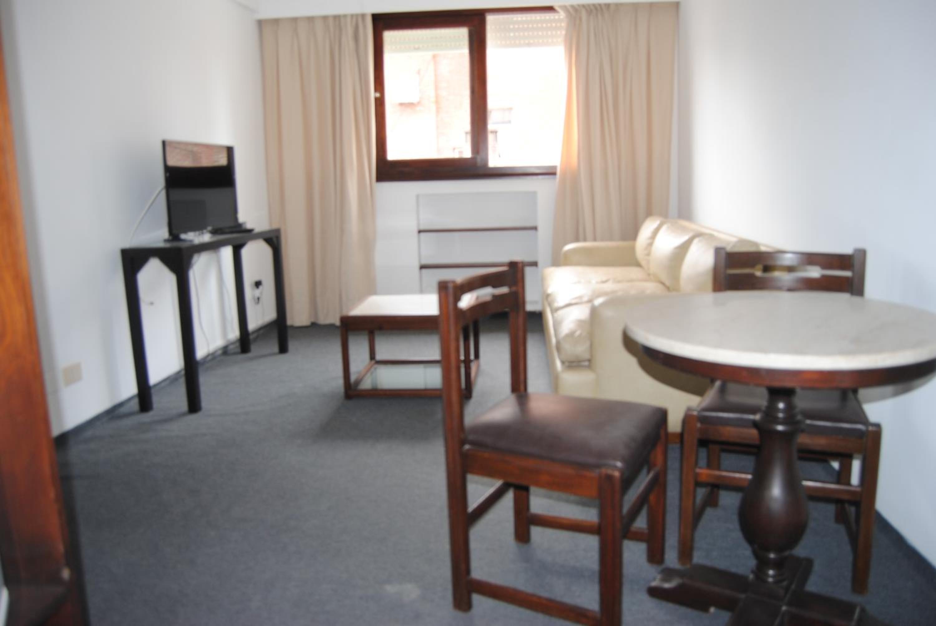 Family Room photo 2