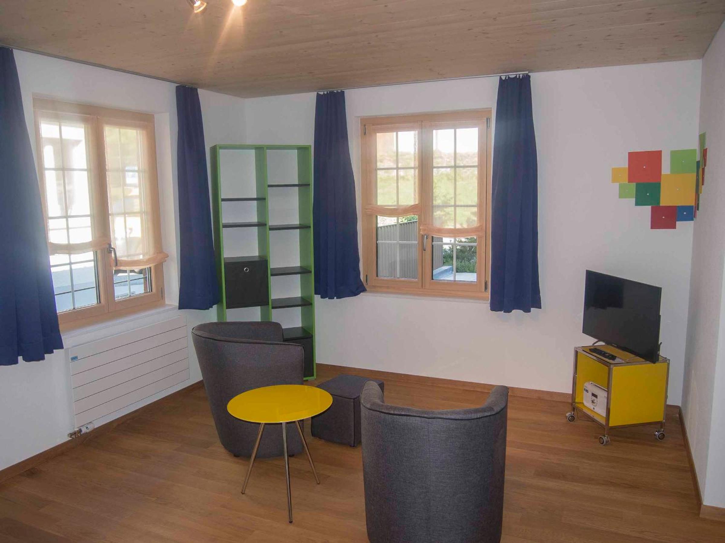 Apartment with Mountain View photo 2