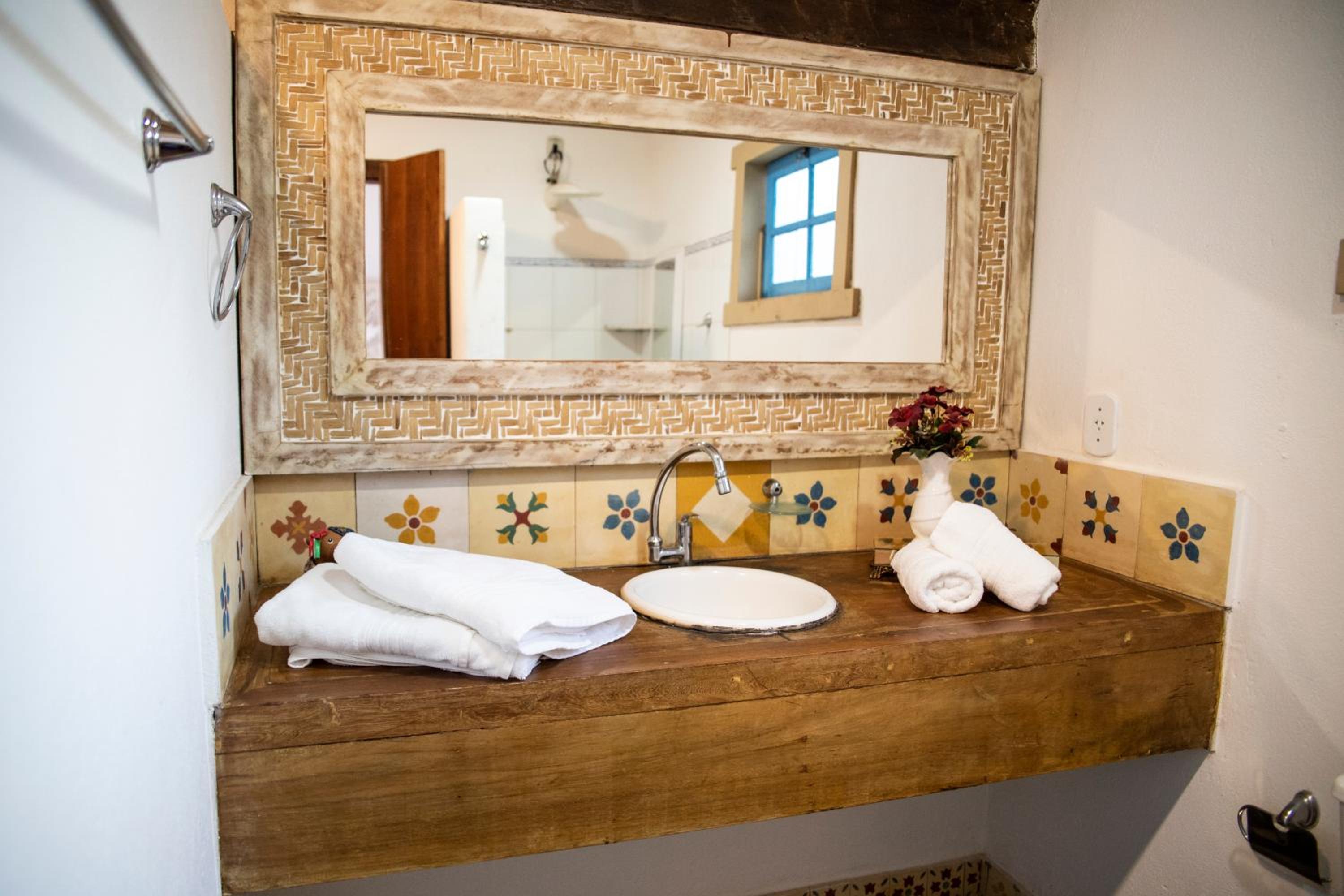 Double Room with Private External Bathroom photo 2
