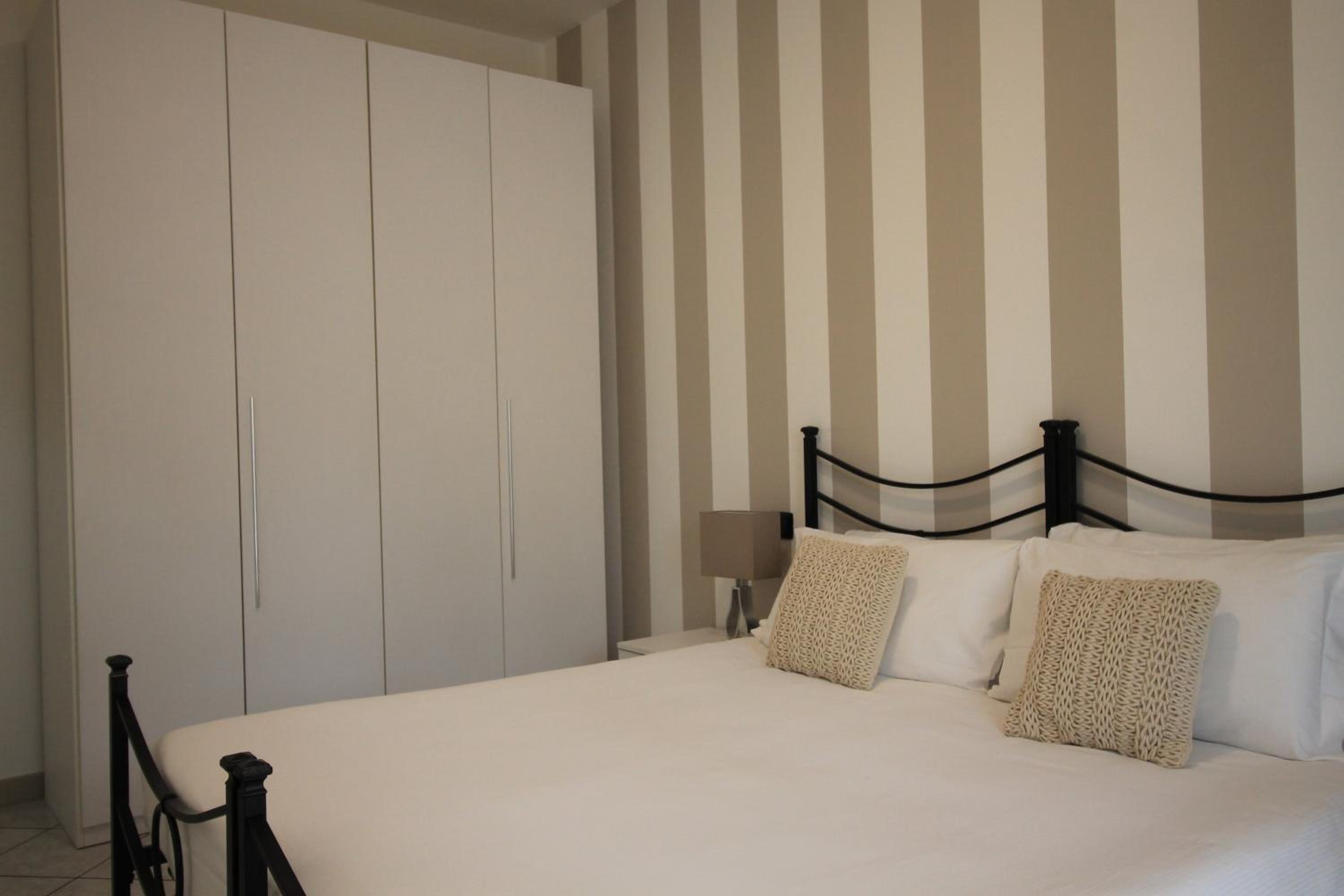Standard One-Bedroom Apartment photo 3