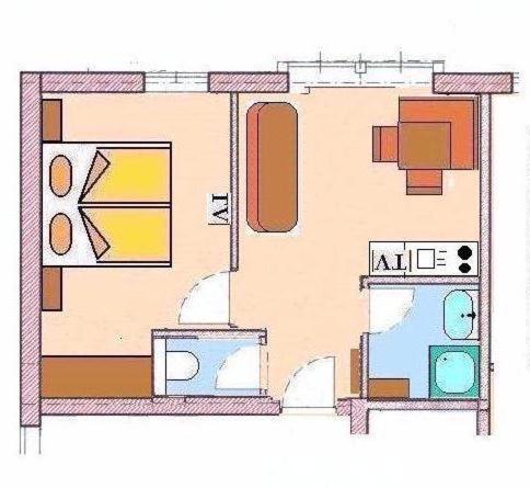 One-Bedroom Apartment photo 3