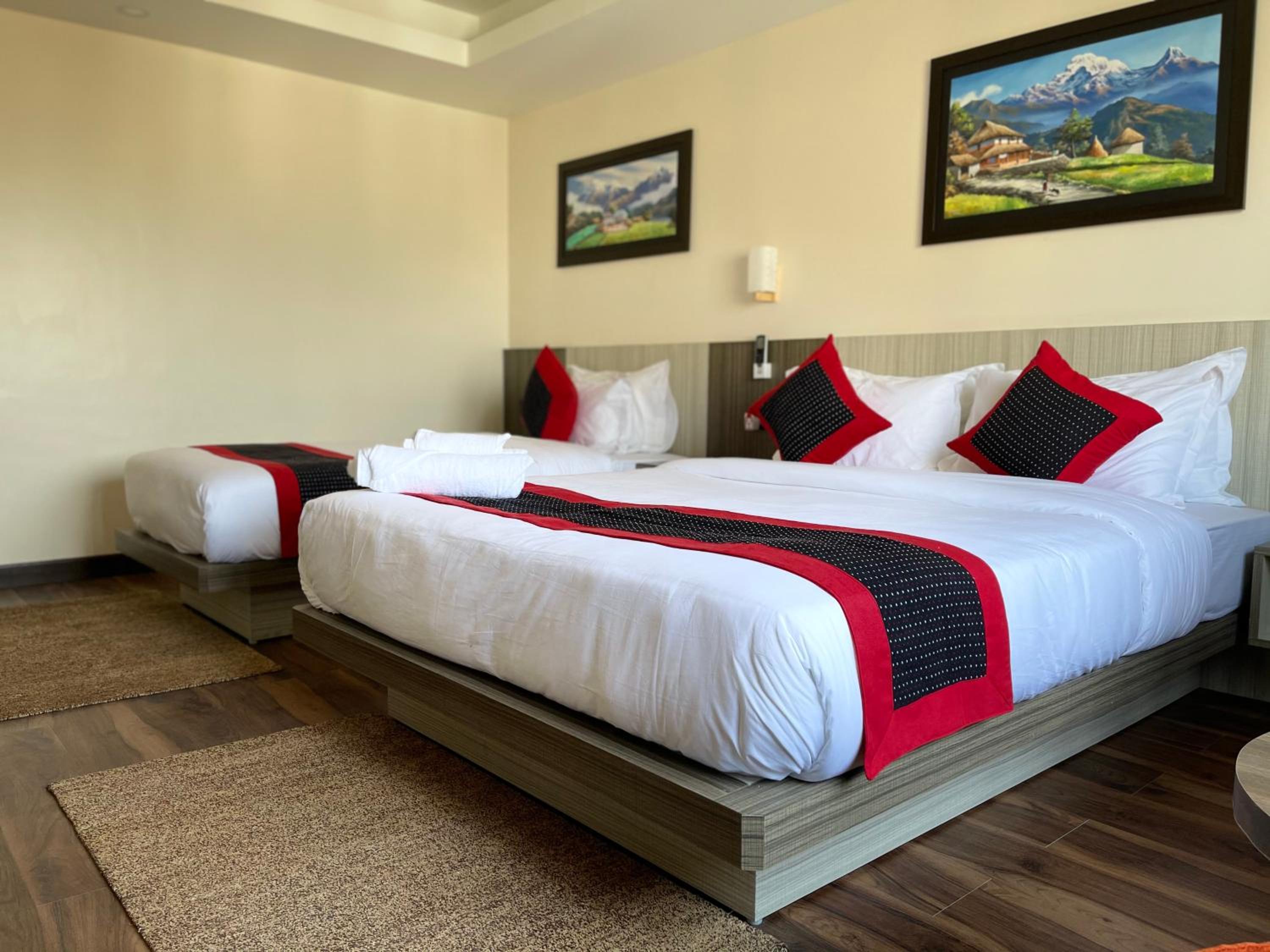Deluxe Family Room