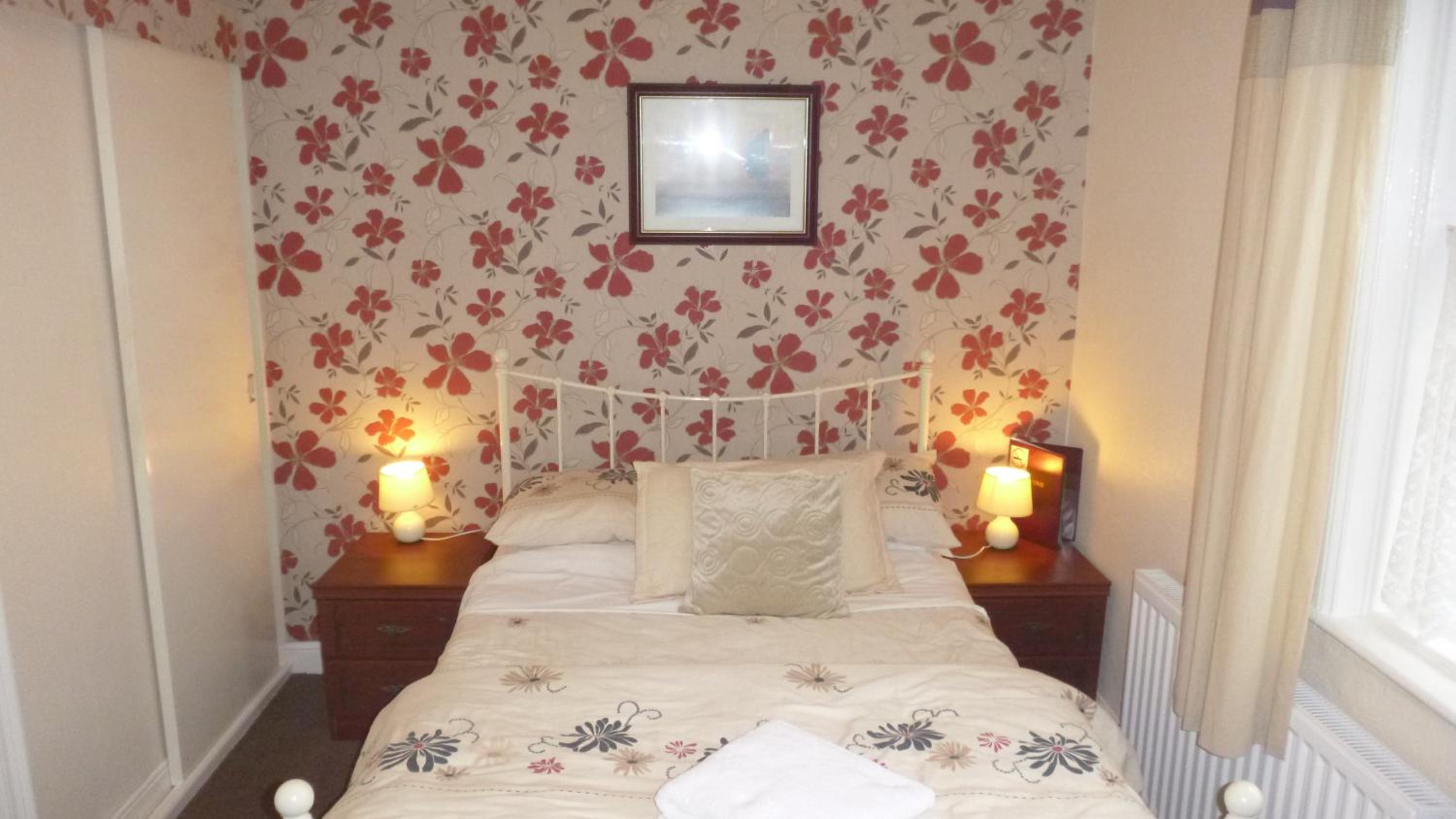 Double Room - Photo 3
