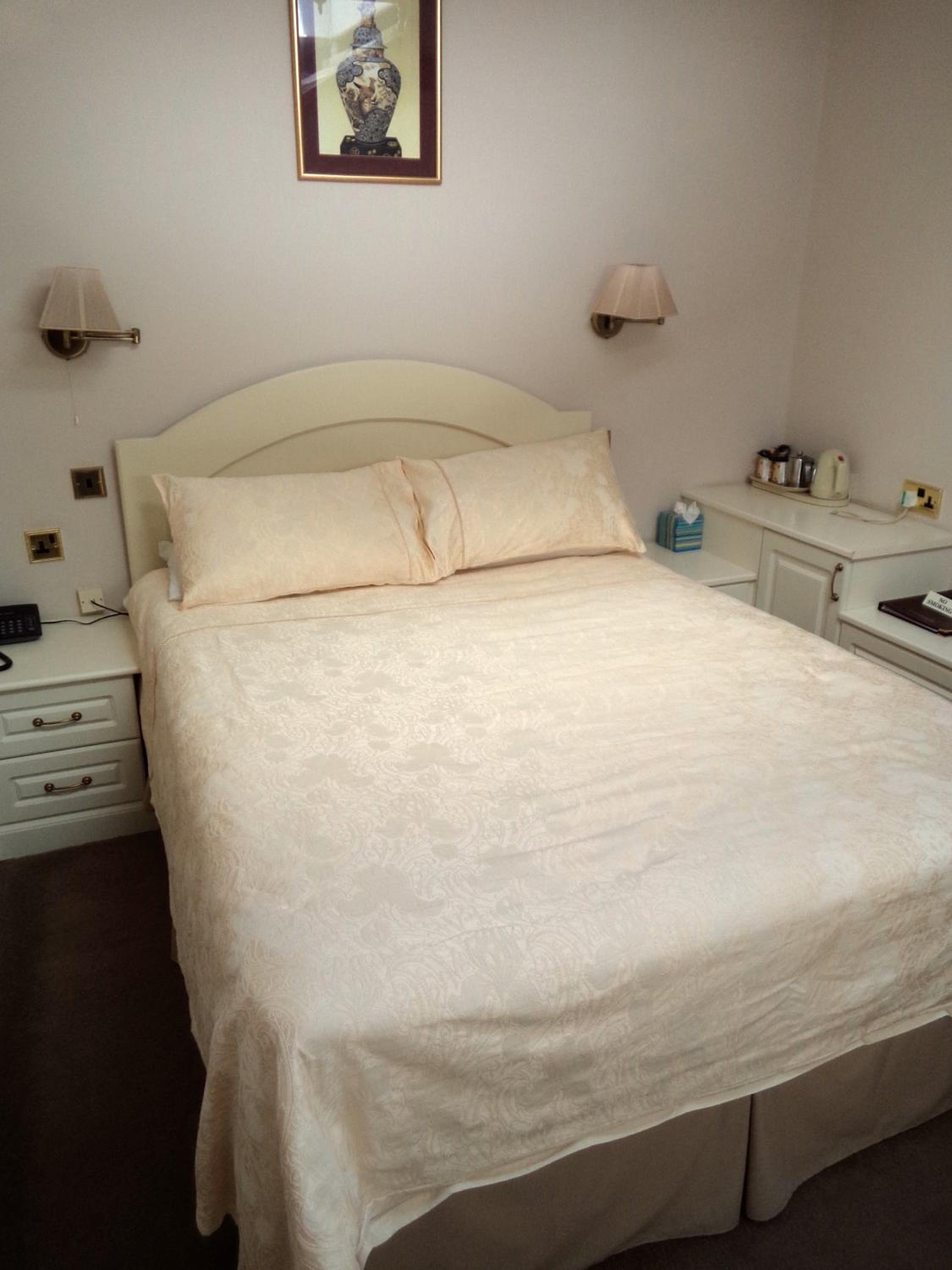 Double Room - Photo 3