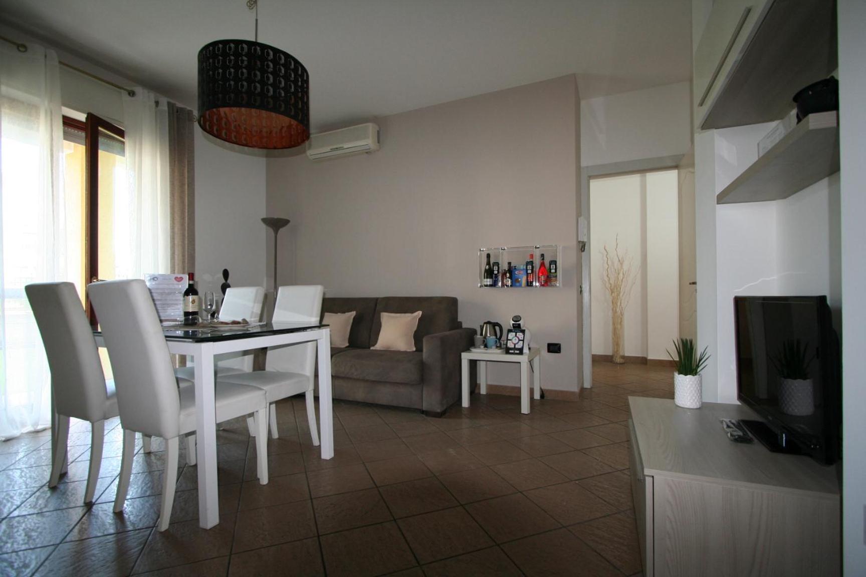 Deluxe Apartment