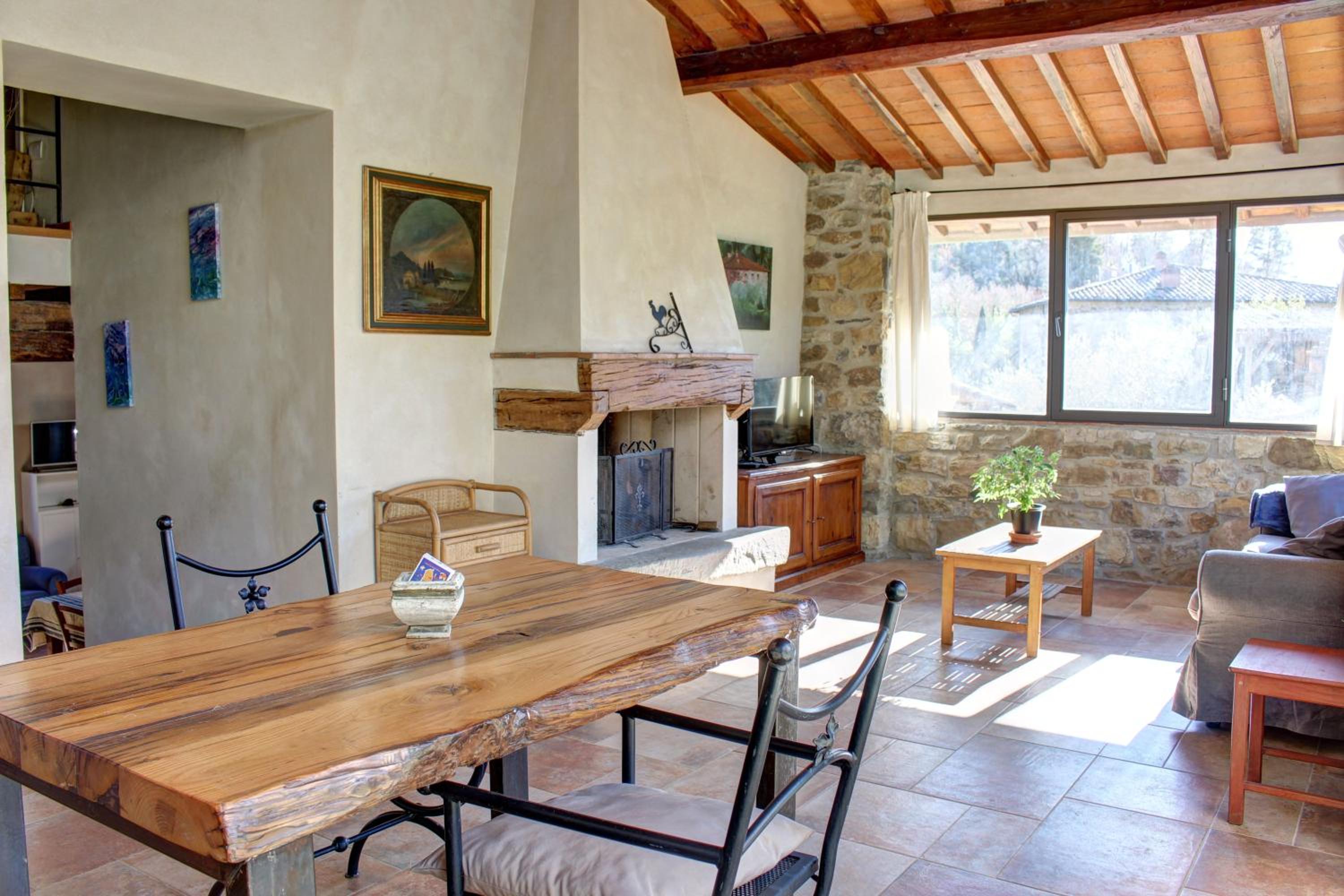 Villa photo 3