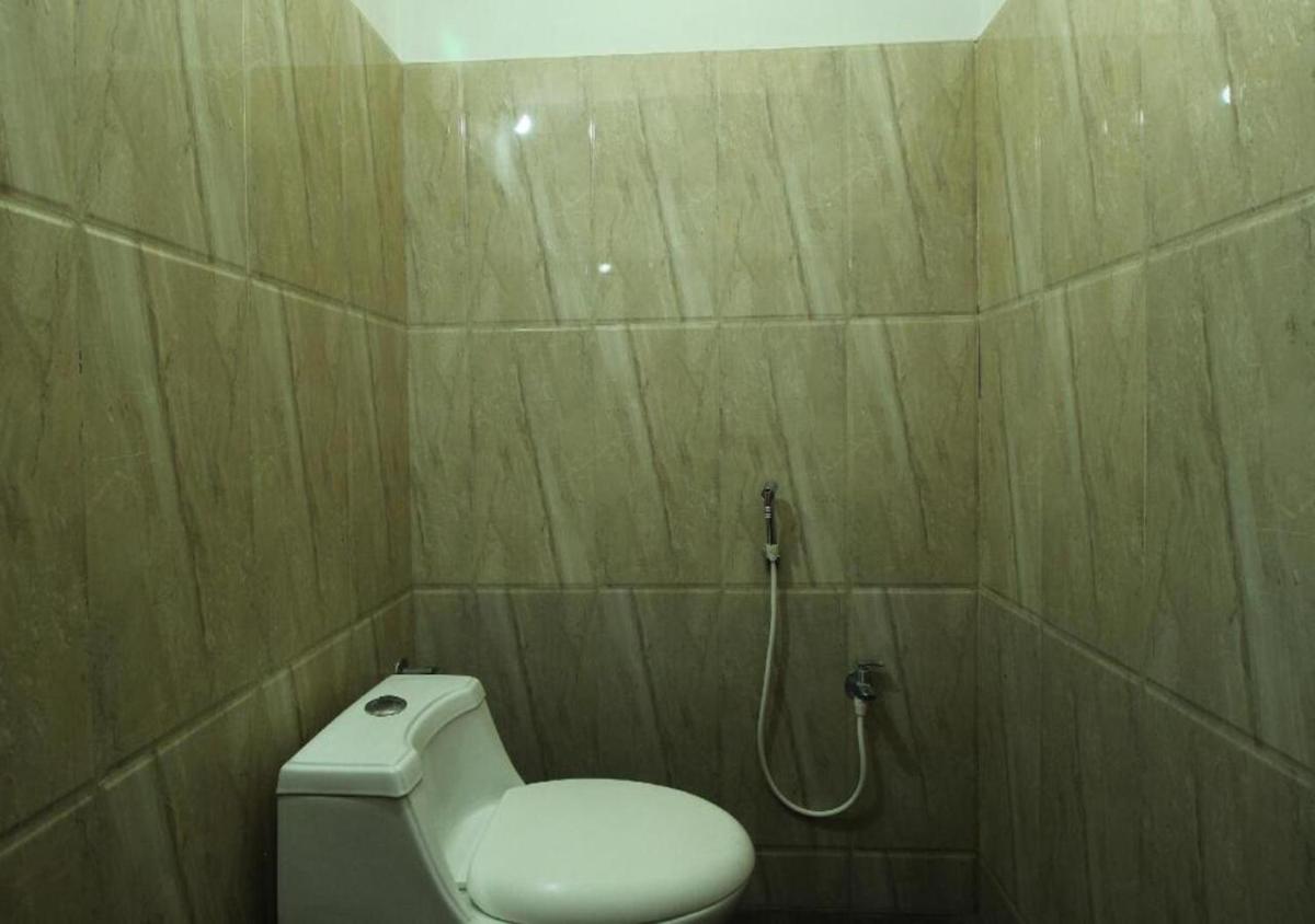 Deluxe Double Room - Photo 9