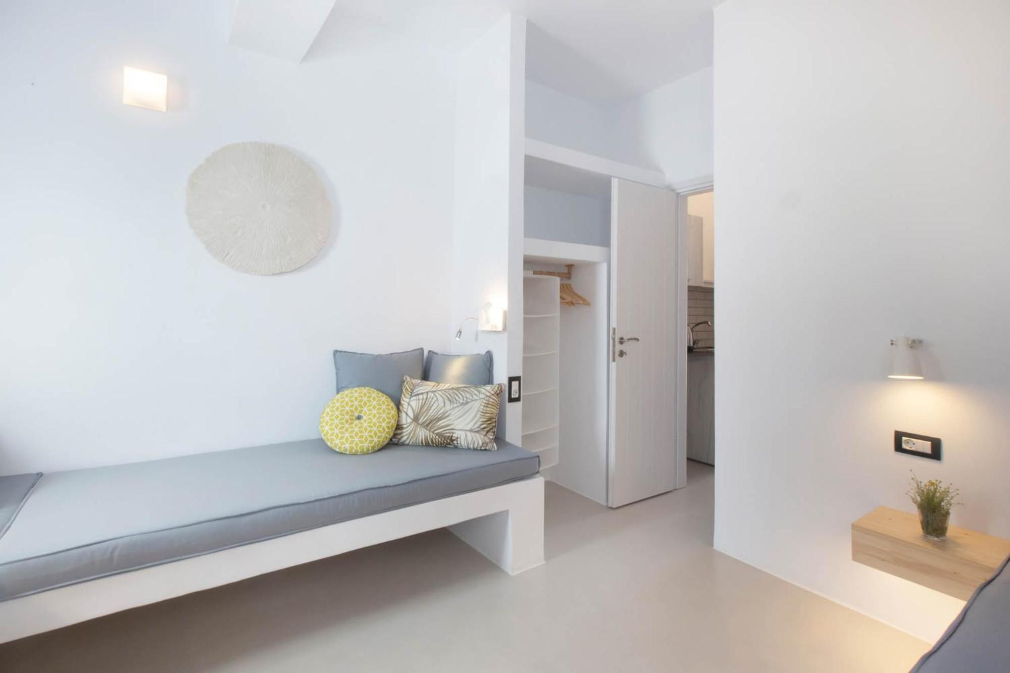 Apartment with Garden View